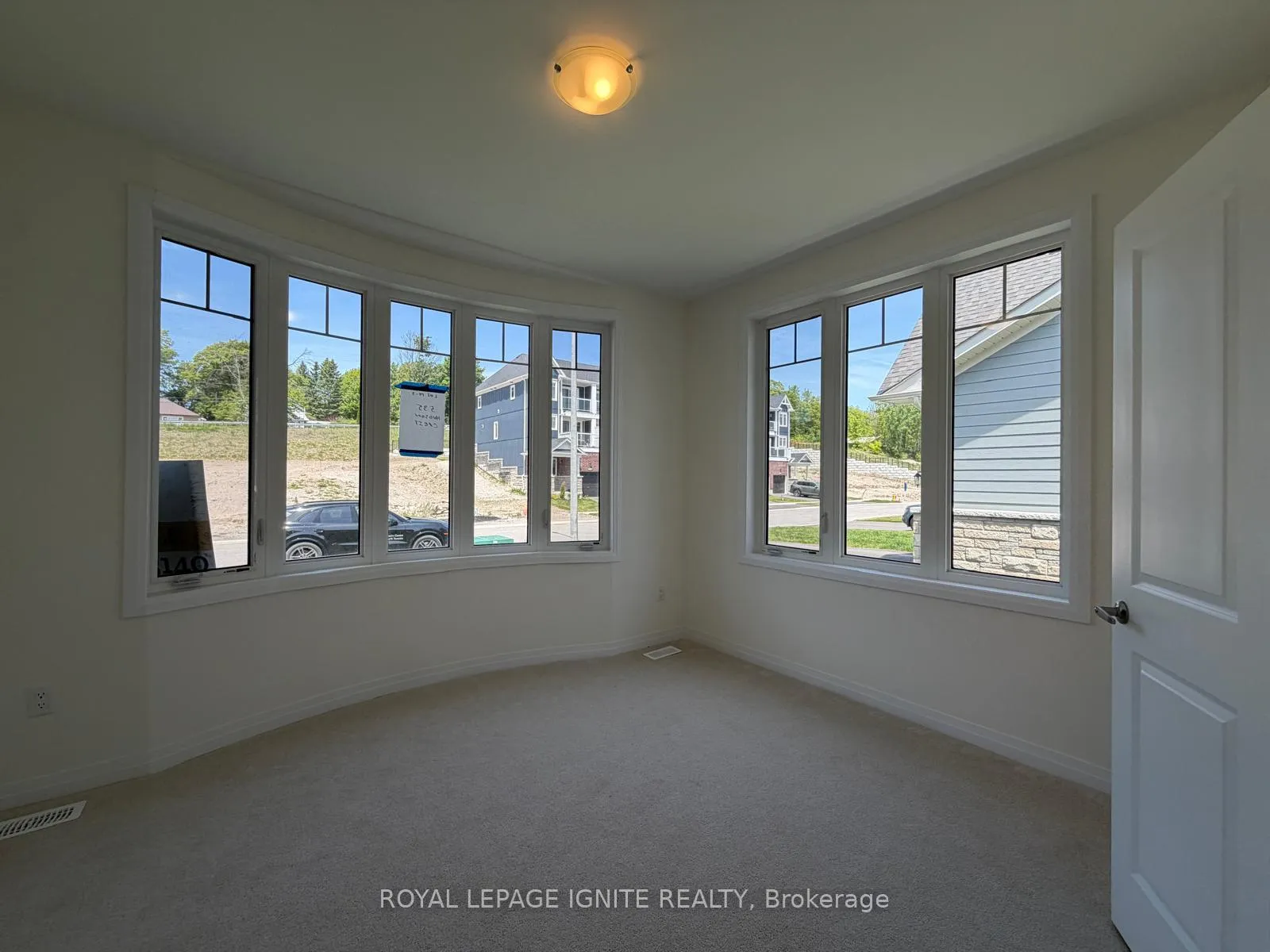 Photo 19 of 535 Hudson Crescent, Midland — HOMEH