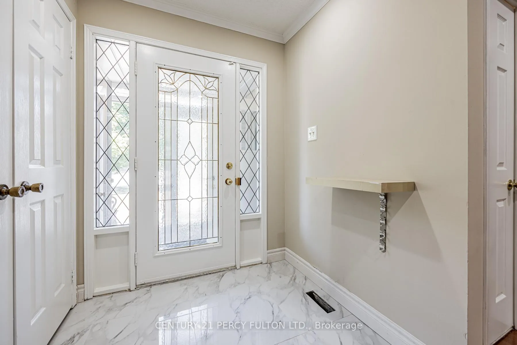 Photo 3 of 81 Ennisclare Place, Whitby, Pringle Creek — HOMEH