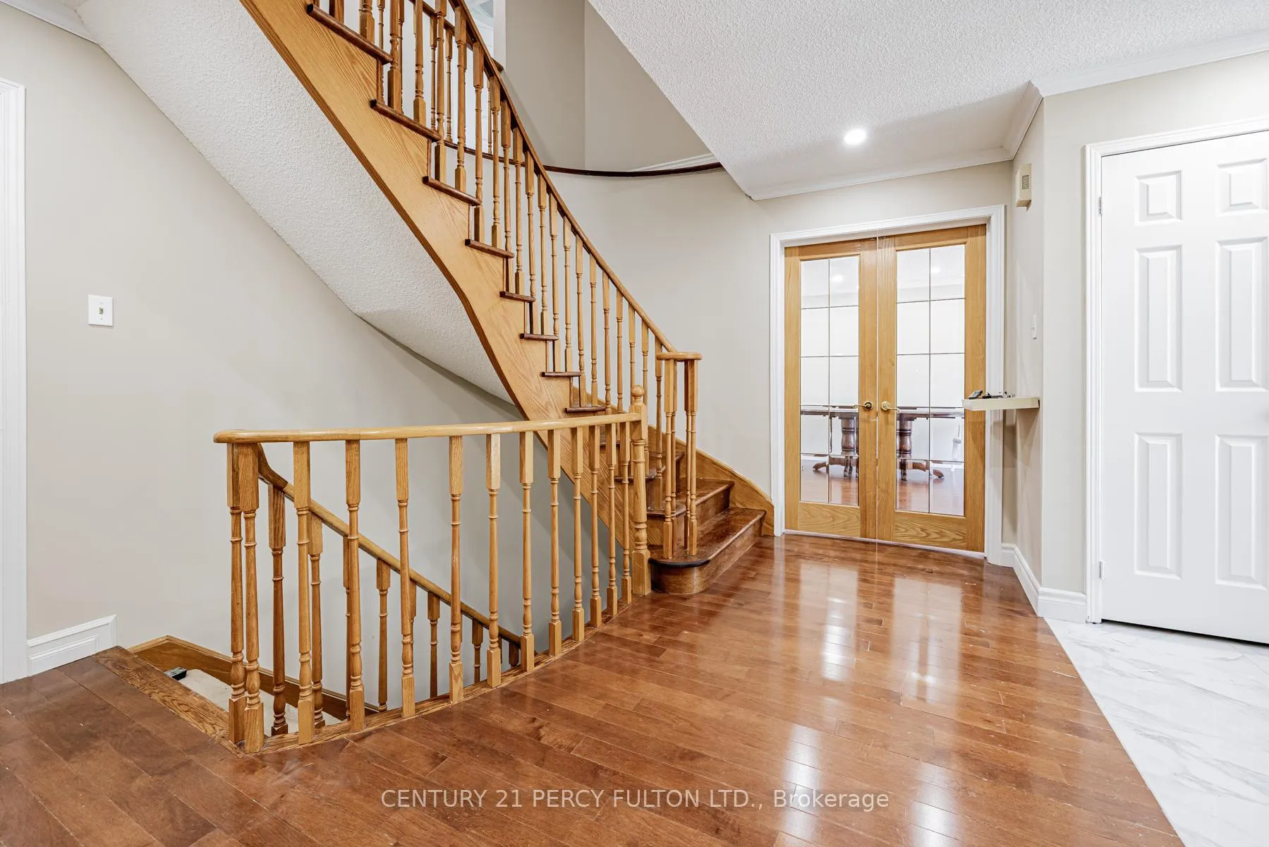Photo 4 of 81 Ennisclare Place, Whitby, Pringle Creek — HOMEH
