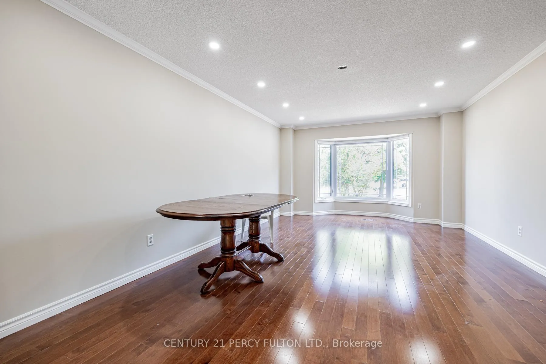 Photo 10 of 81 Ennisclare Place, Whitby, Pringle Creek — HOMEH