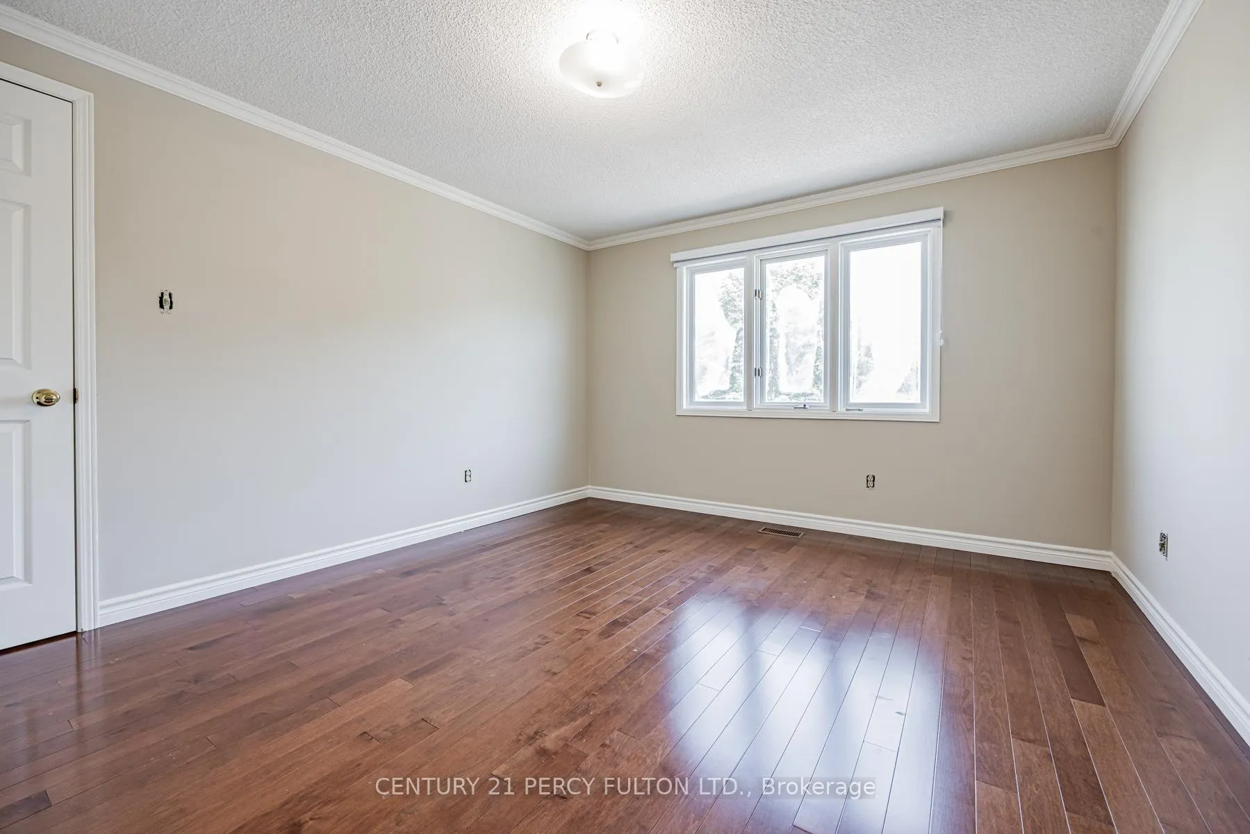 Photo 27 of 81 Ennisclare Place, Whitby, Pringle Creek — HOMEH