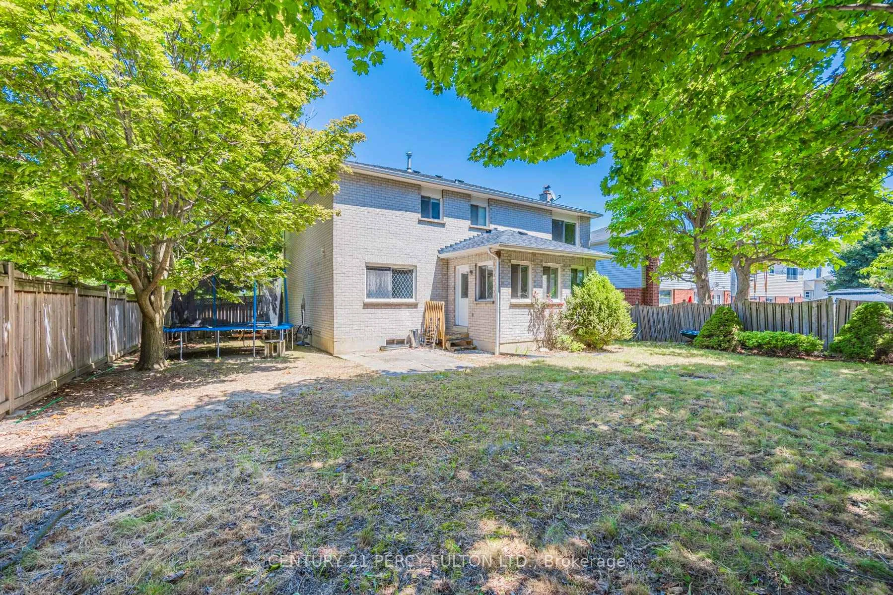 Photo 32 of 81 Ennisclare Place, Whitby, Pringle Creek — HOMEH