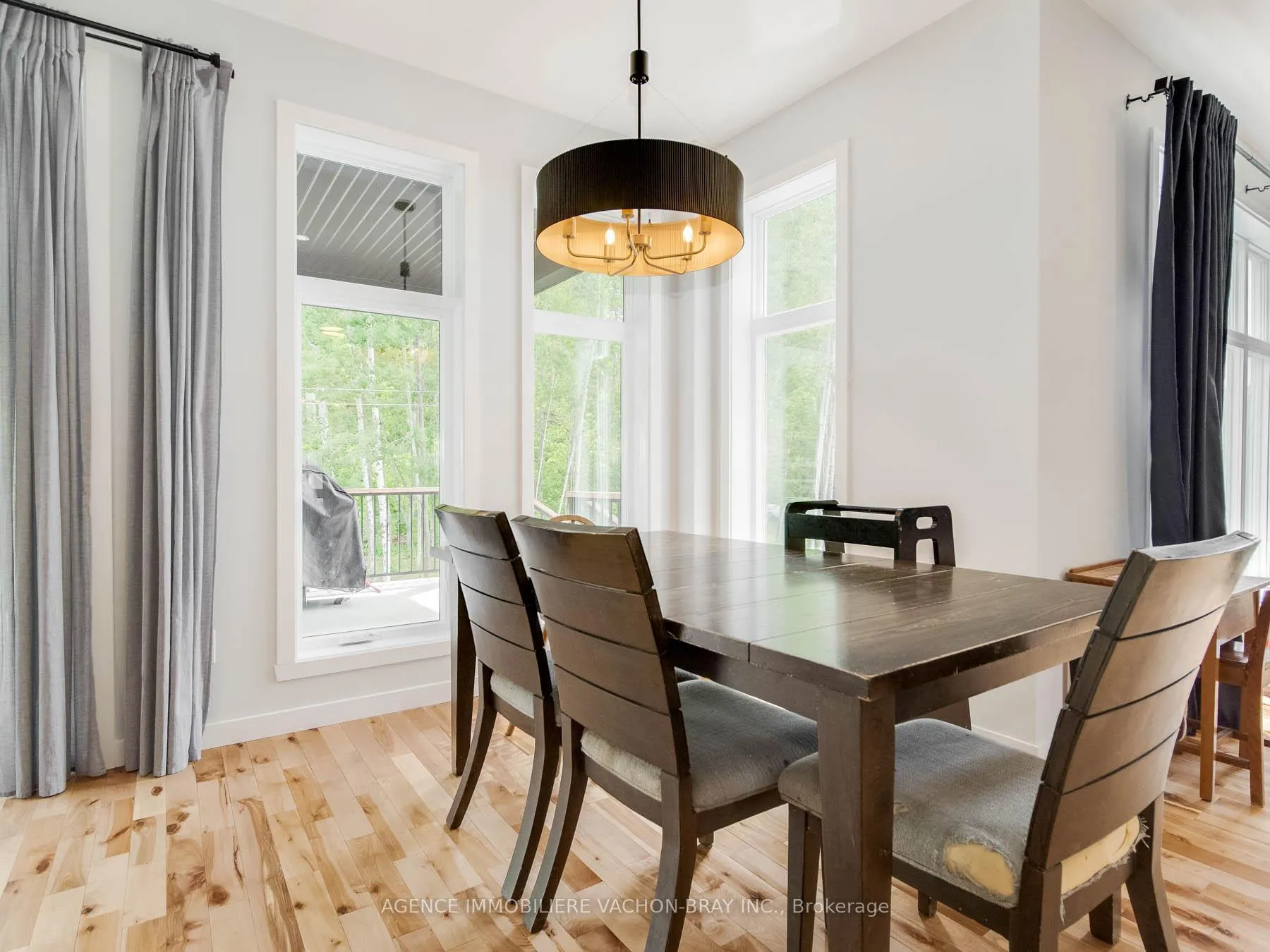 Photo 5 of 3814 Lakeside Drive, South Glengarry, South Glengarry (Lancaster) Twp — HOMEH