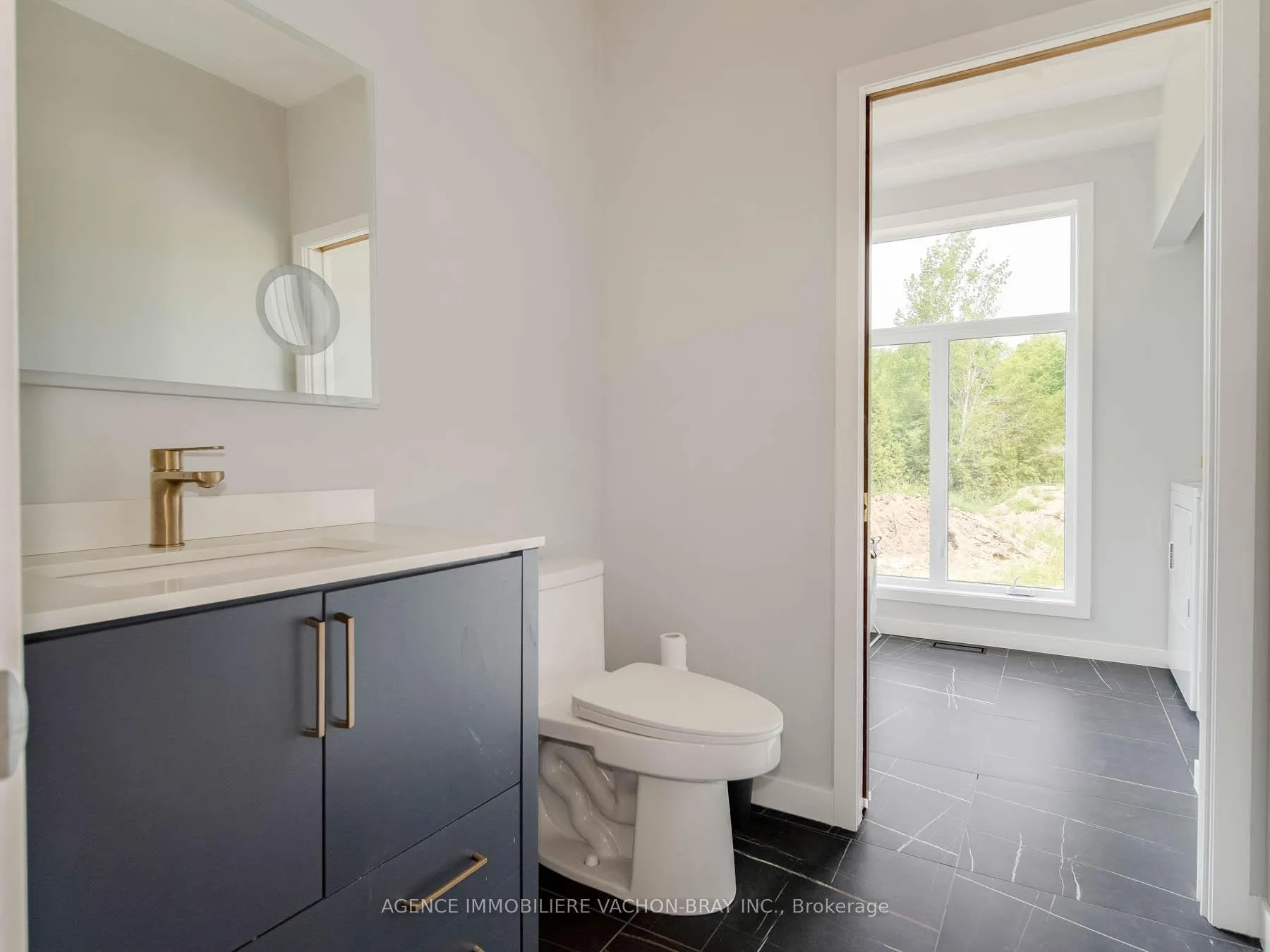 Photo 8 of 3814 Lakeside Drive, South Glengarry, South Glengarry (Lancaster) Twp — HOMEH