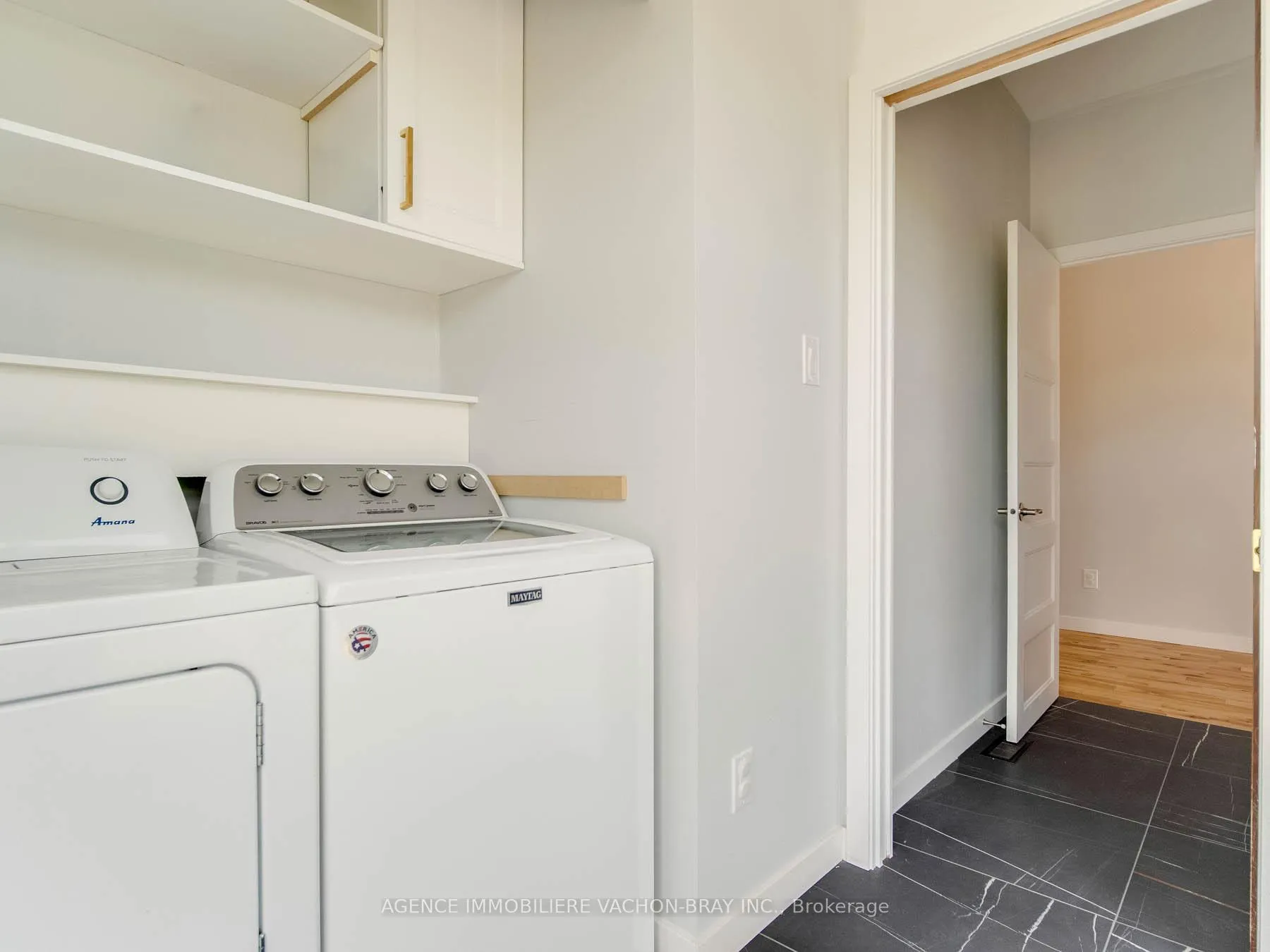Photo 10 of 3814 Lakeside Drive, South Glengarry, South Glengarry (Lancaster) Twp — HOMEH