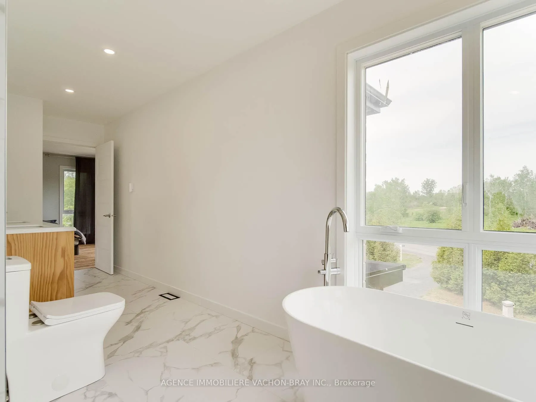 Photo 20 of 3814 Lakeside Drive, South Glengarry, South Glengarry (Lancaster) Twp — HOMEH