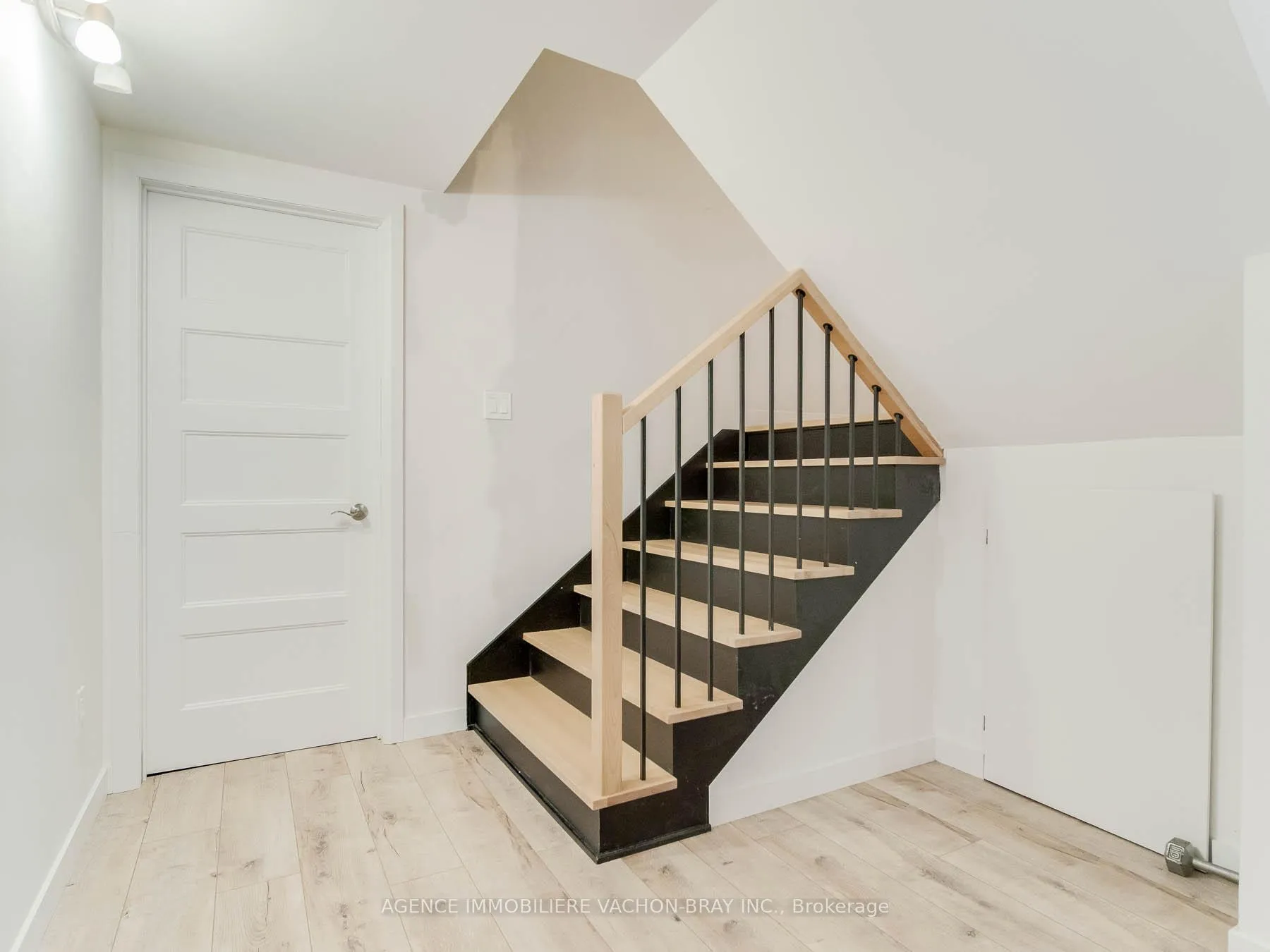 Photo 22 of 3814 Lakeside Drive, South Glengarry, South Glengarry (Lancaster) Twp — HOMEH