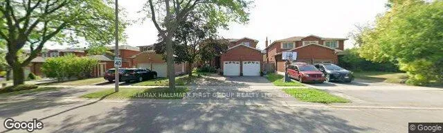 Photo 1 of 1702 Greenvale Crescent, Pickering, Amberlea — HOMEH