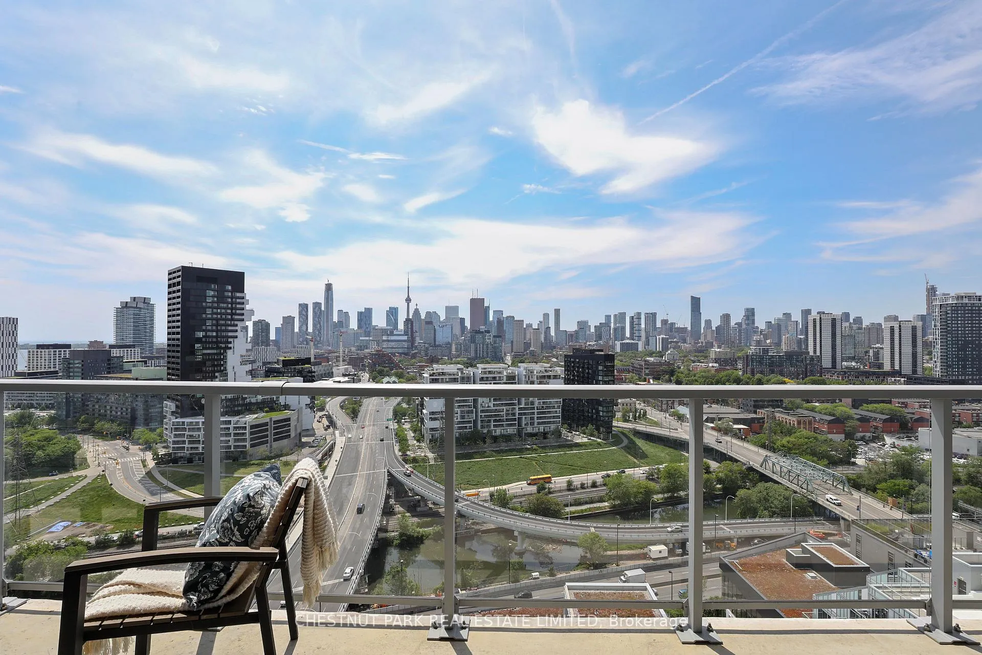 Photo 2 of Unit 2005, 15 Baseball Place, Toronto, South Riverdale — HOMEH