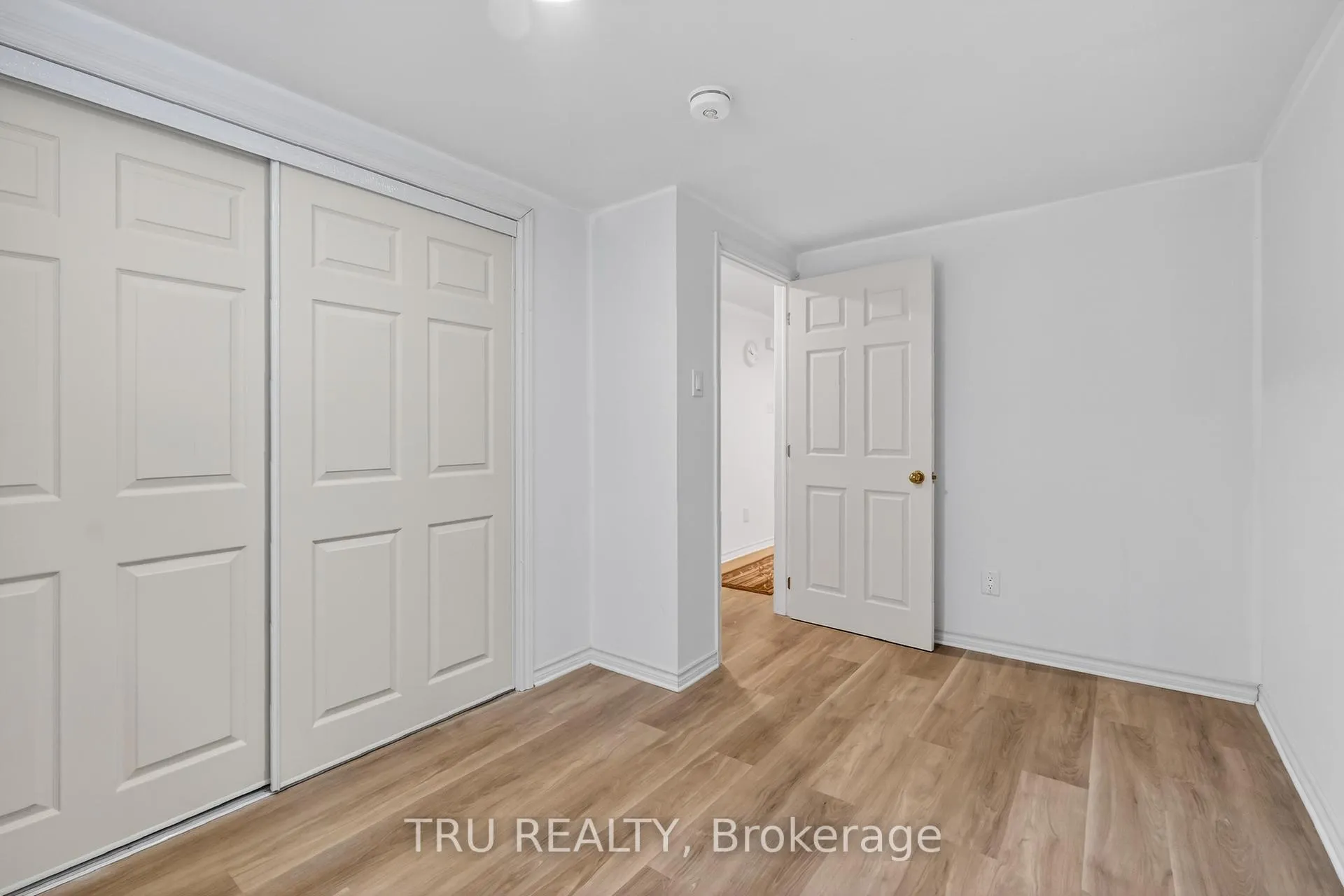 Photo 16 of Unit B, 1263 Maitland Avenue, Ottawa, Copeland Park — HOMEH