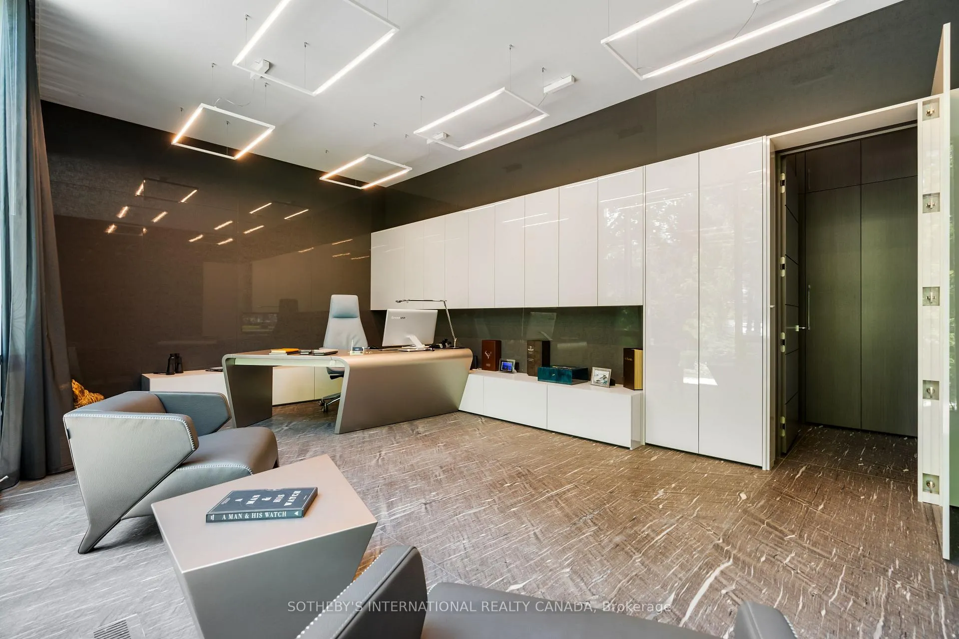 Photo 20 of 130 Riverview Drive, Toronto, Lawrence Park North — HOMEH