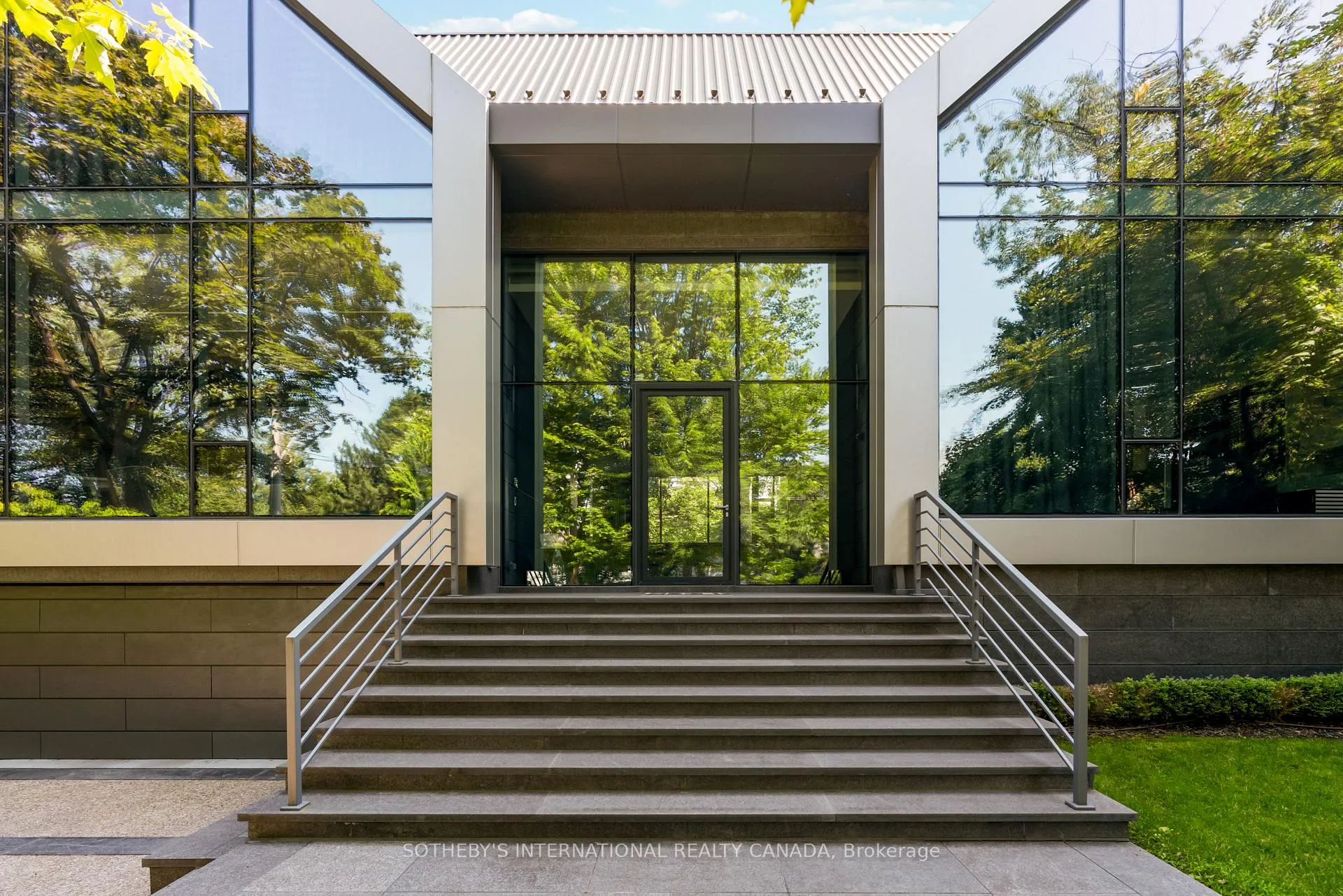 Photo 47 of 130 Riverview Drive, Toronto, Lawrence Park North — HOMEH
