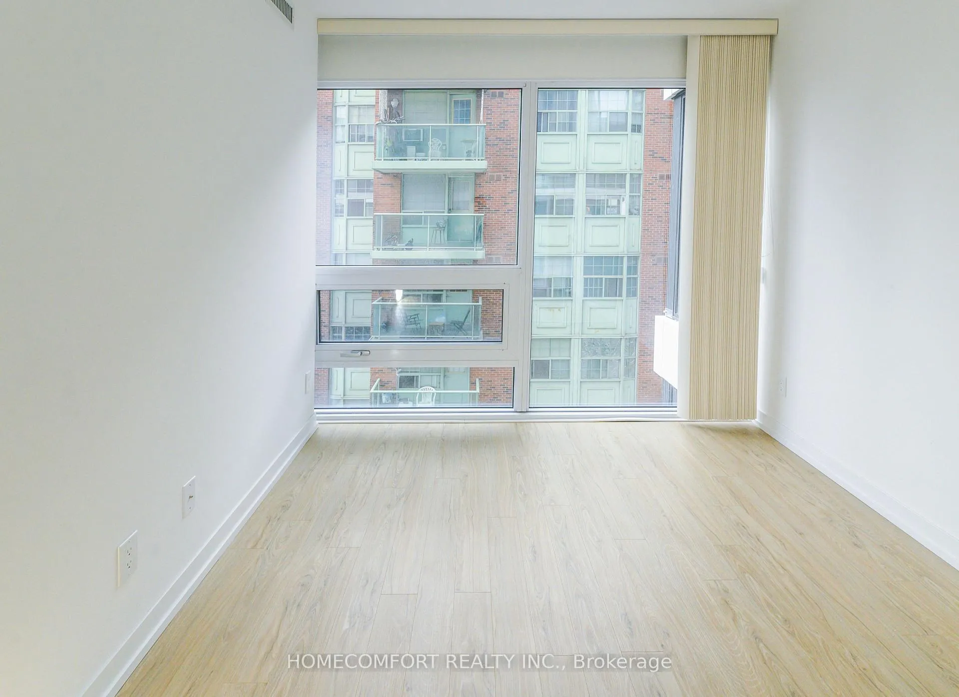 Photo 13 of Unit 621, 85 wood Street, Toronto, Church-Yonge Corridor — HOMEH
