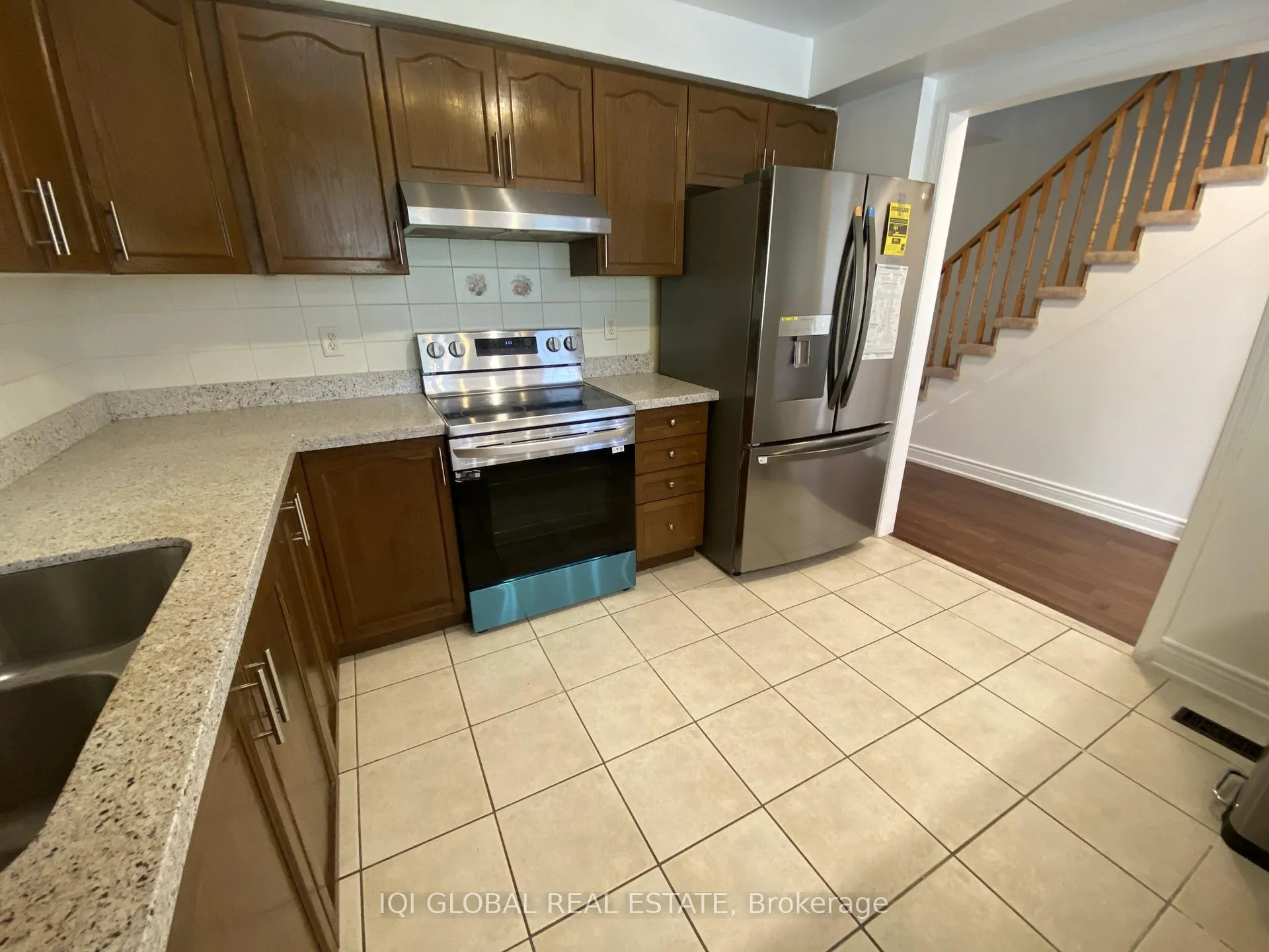 Photo 10 of 8 Bonello Crescent, Whitby, Taunton North — HOMEH