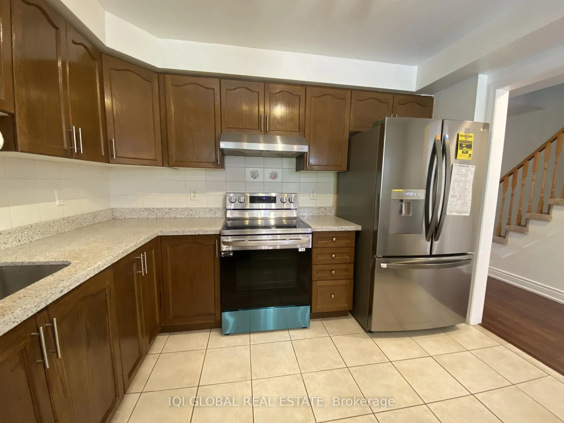 Photo 12 of 8 Bonello Crescent, Whitby, Taunton North — HOMEH