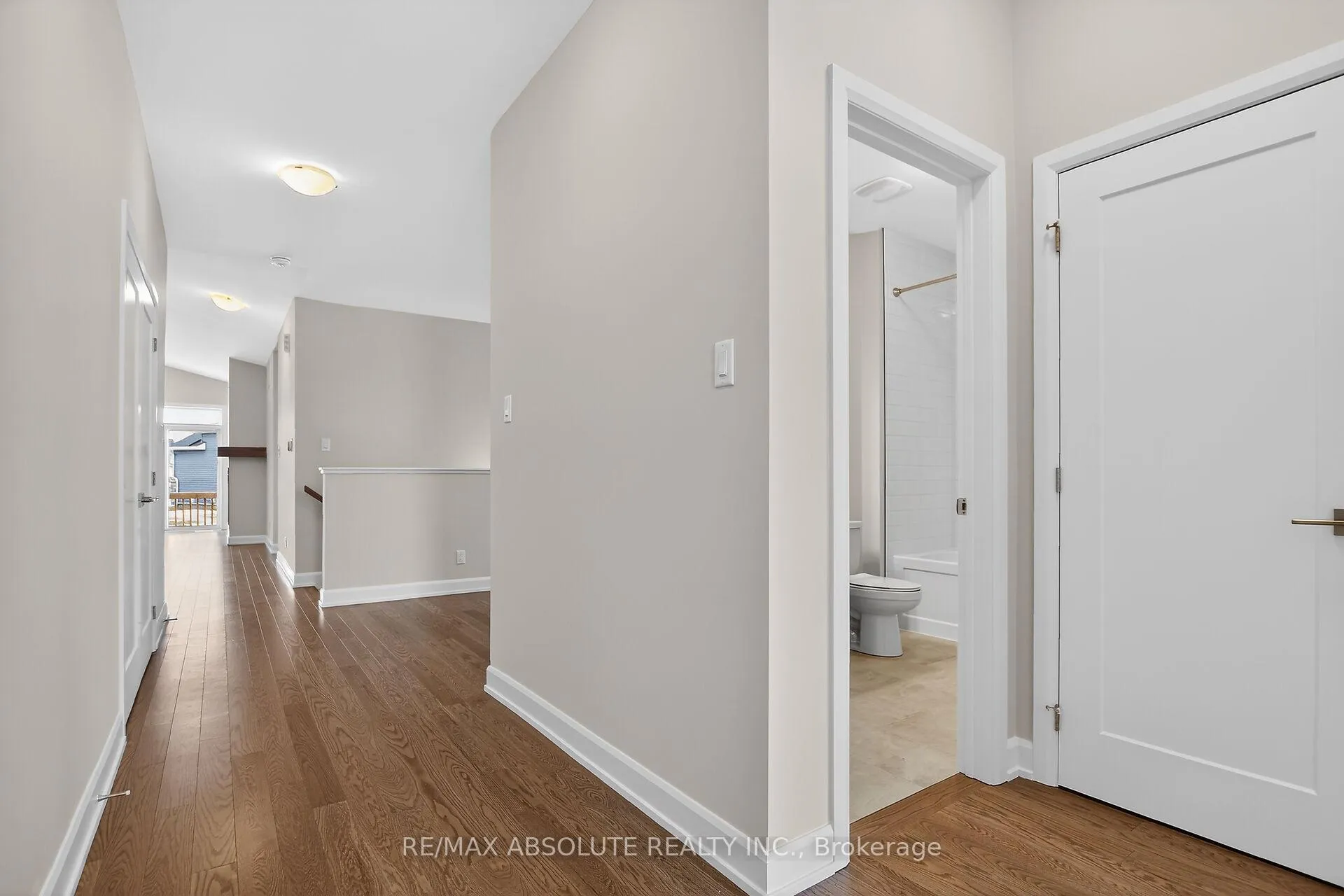 Photo 5 of 379 Equinelle Drive, North Grenville, North Grenville Twp (Kemptville South) — HOMEH