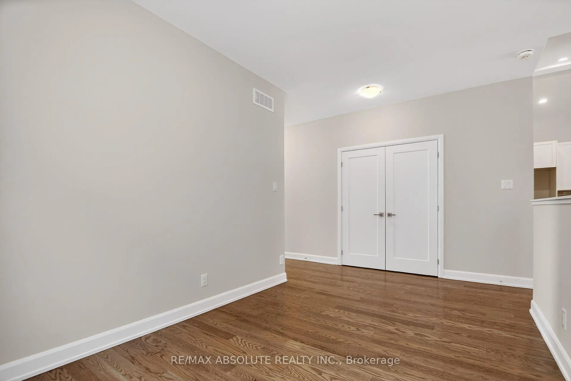 Photo 14 of 379 Equinelle Drive, North Grenville, North Grenville Twp (Kemptville South) — HOMEH