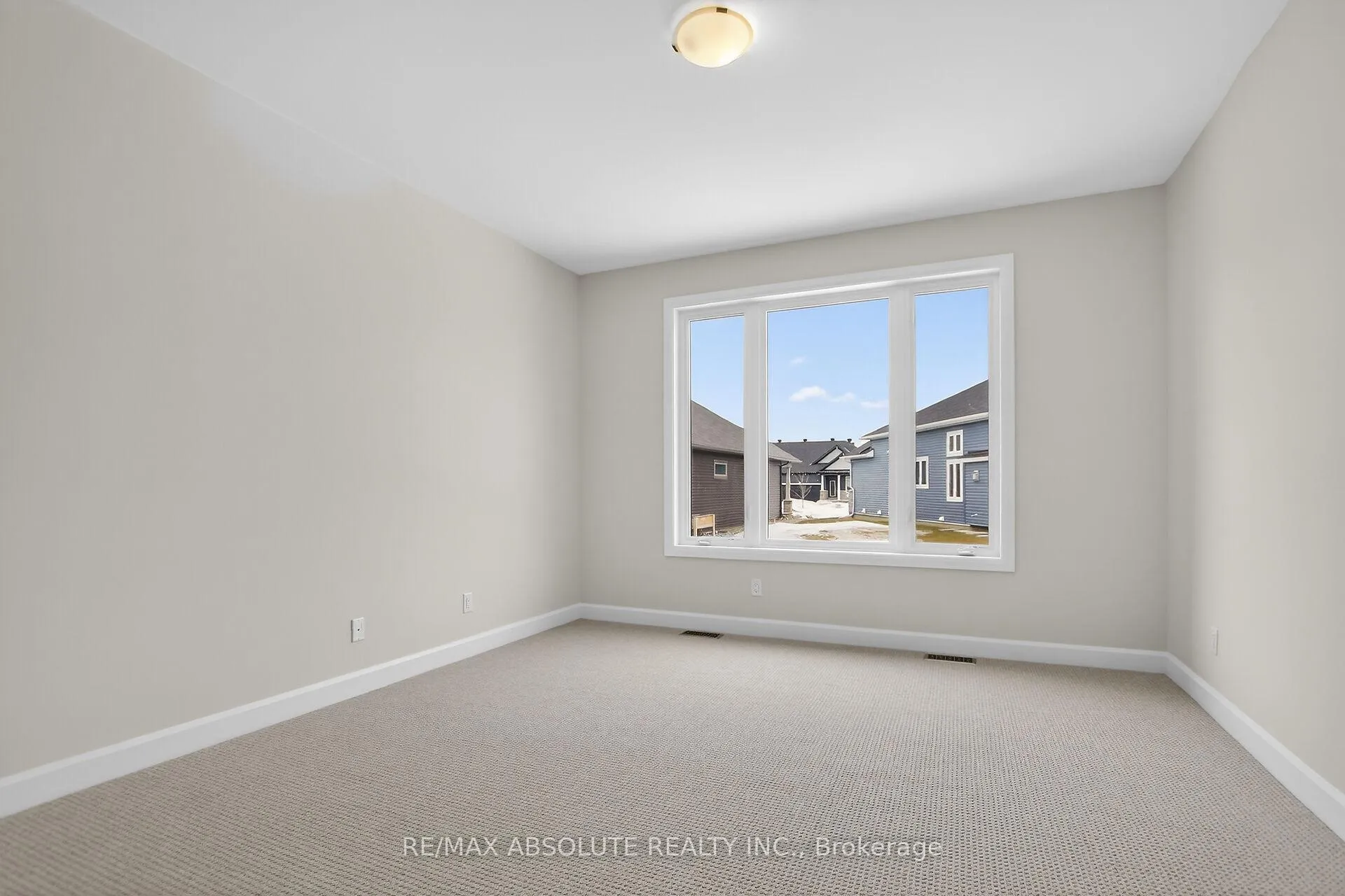 Photo 30 of 379 Equinelle Drive, North Grenville, North Grenville Twp (Kemptville South) — HOMEH