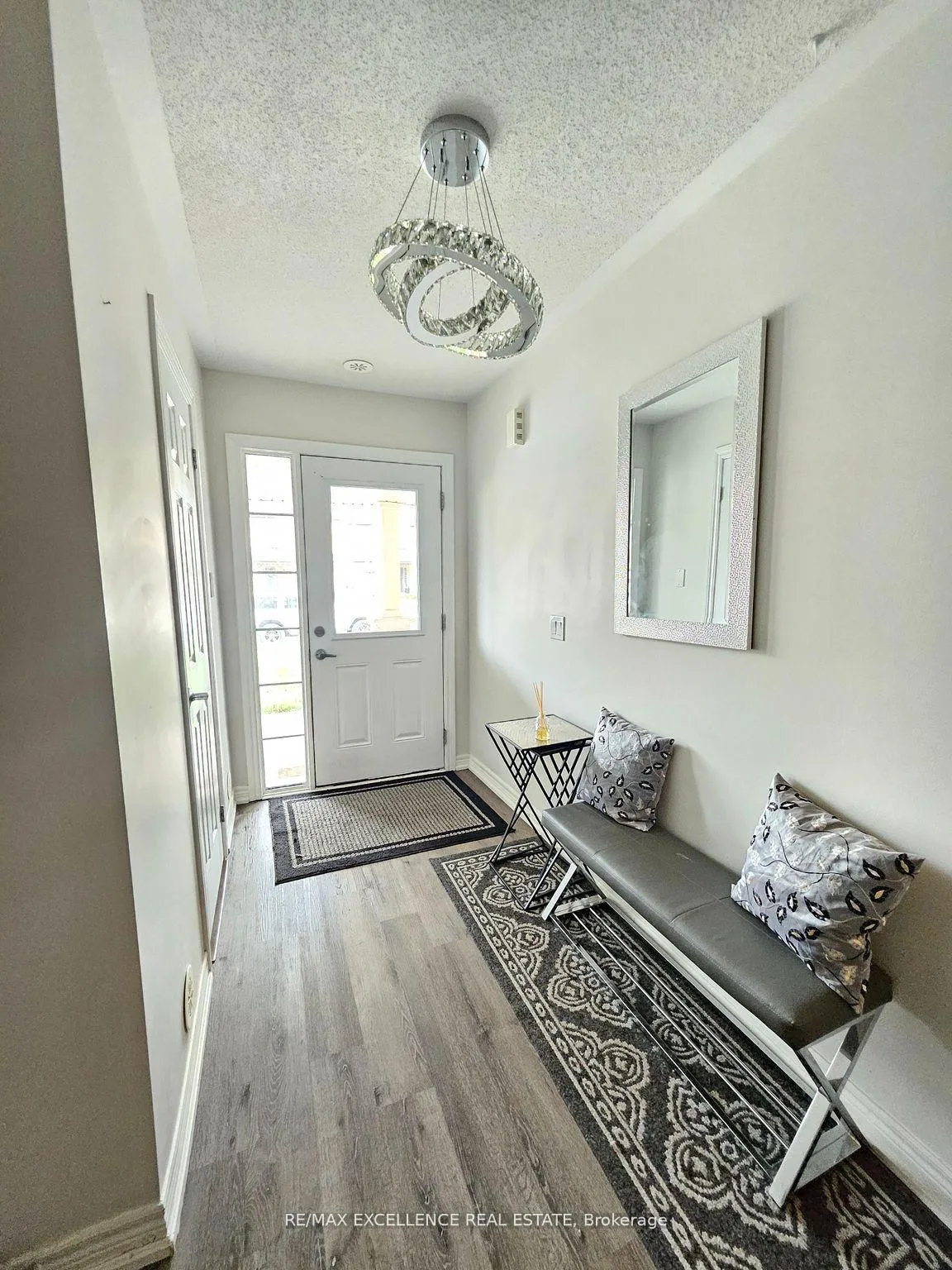 Photo 4 of 29 Great Gabe Crescent, Oshawa, Windfields — HOMEH