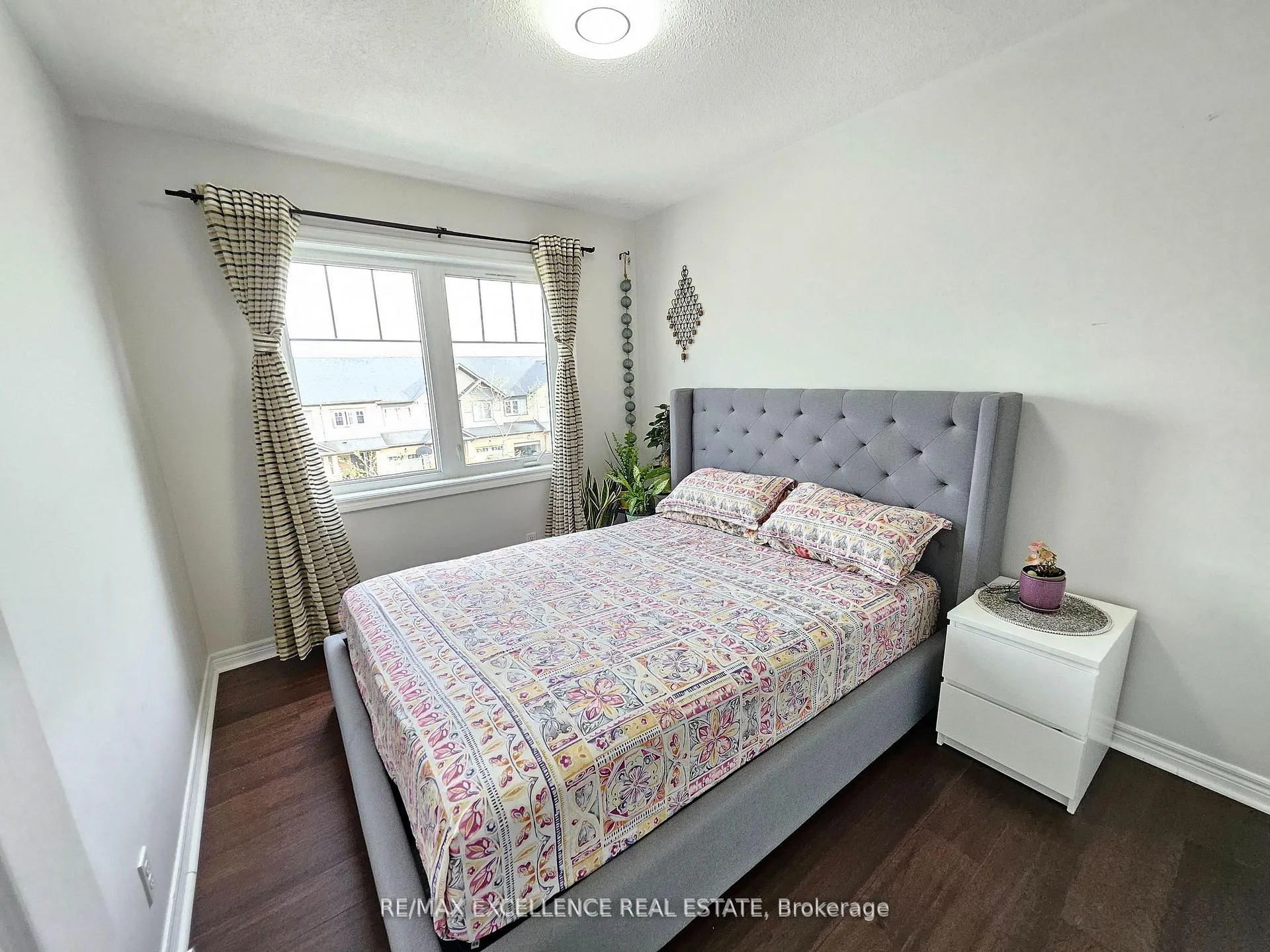 Photo 16 of 29 Great Gabe Crescent, Oshawa, Windfields — HOMEH