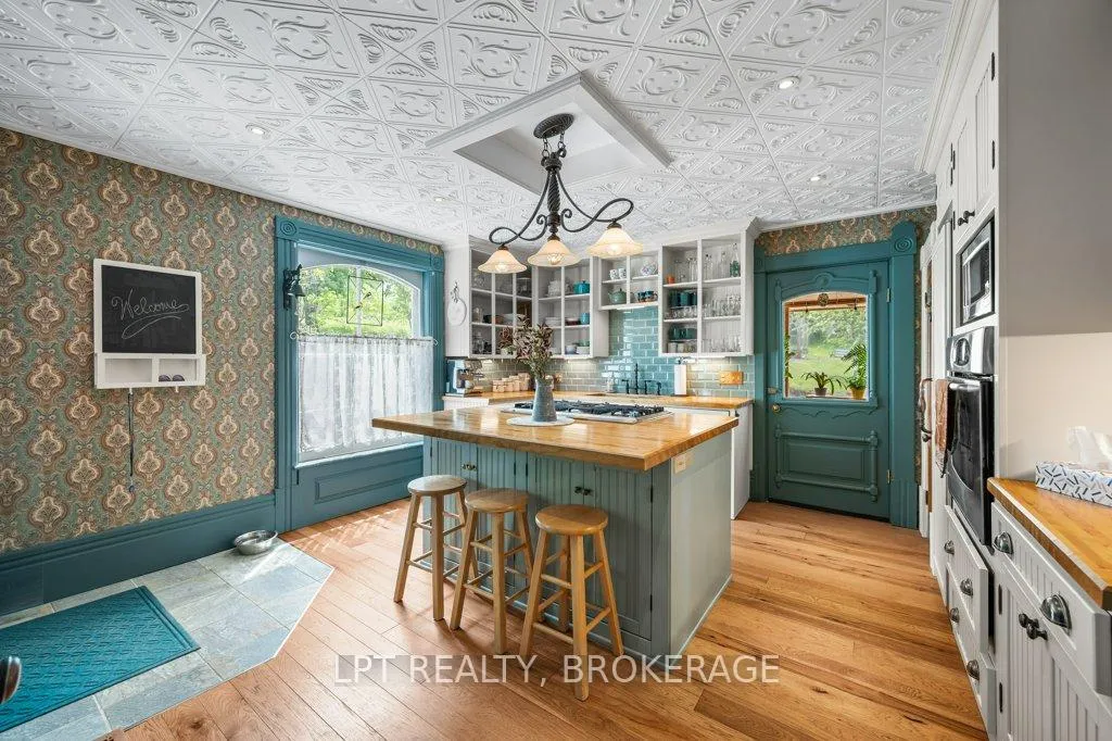 Photo 2 of 2837 Rutledge Road, Frontenac, Frontenac South — HOMEH