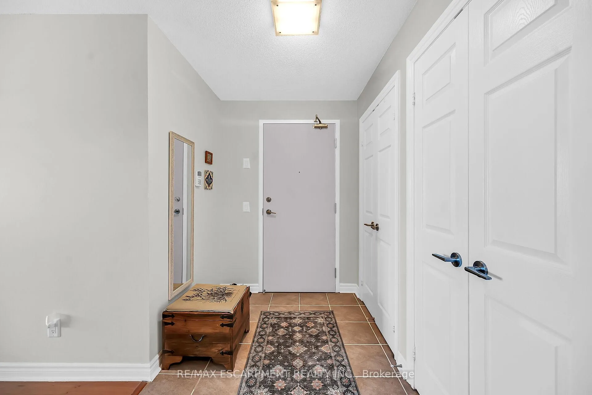 Photo 6 of Unit 601, 2365 Central Park Drive, Oakville, River Oaks — HOMEH