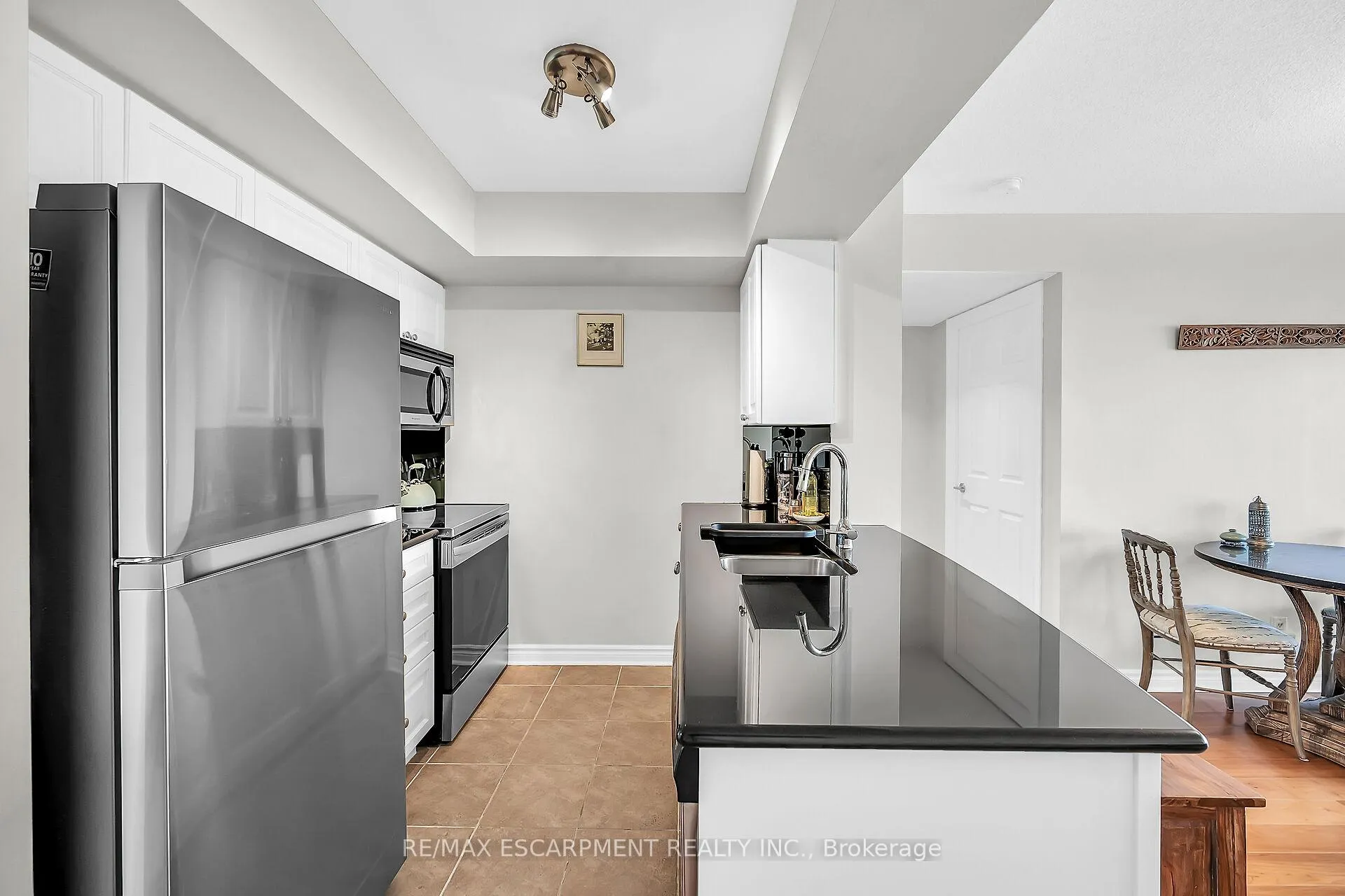 Photo 10 of Unit 601, 2365 Central Park Drive, Oakville, River Oaks — HOMEH