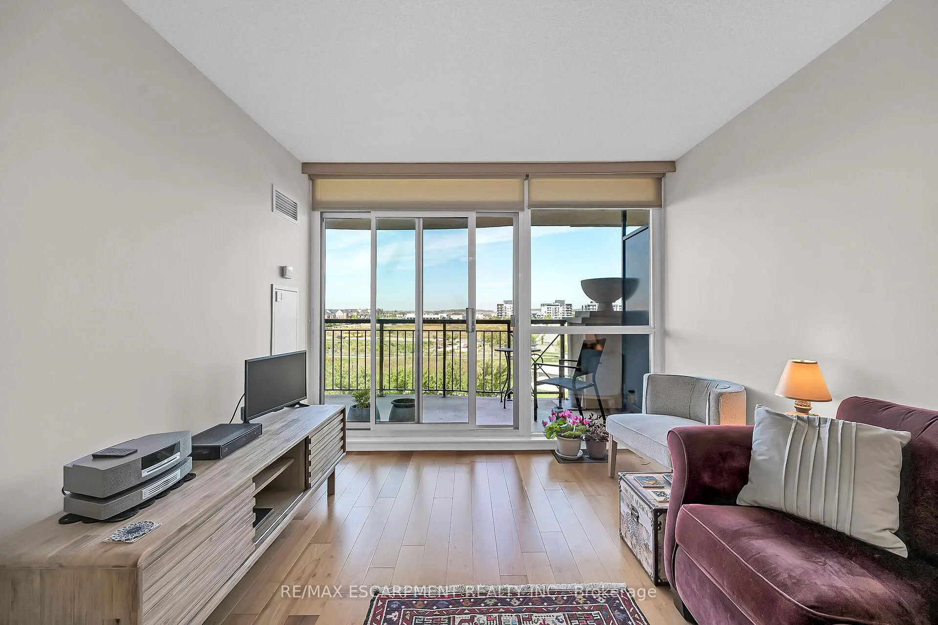 Photo 16 of Unit 601, 2365 Central Park Drive, Oakville, River Oaks — HOMEH