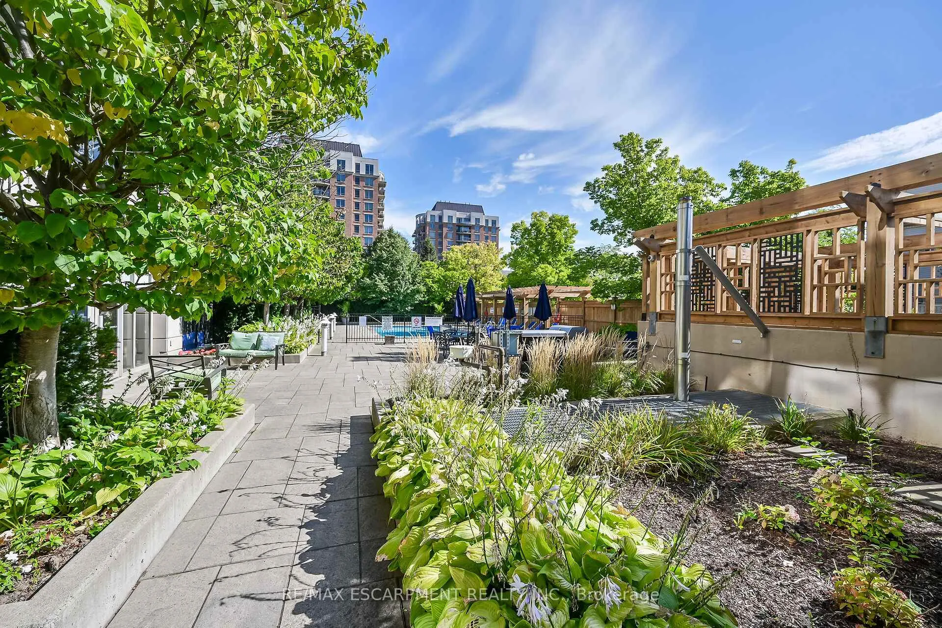 Photo 35 of Unit 601, 2365 Central Park Drive, Oakville, River Oaks — HOMEH