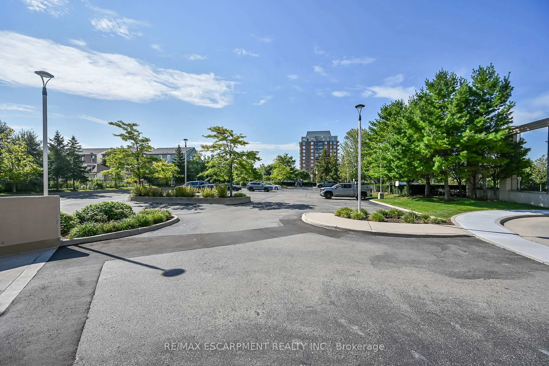 Photo 47 of Unit 601, 2365 Central Park Drive, Oakville, River Oaks — HOMEH