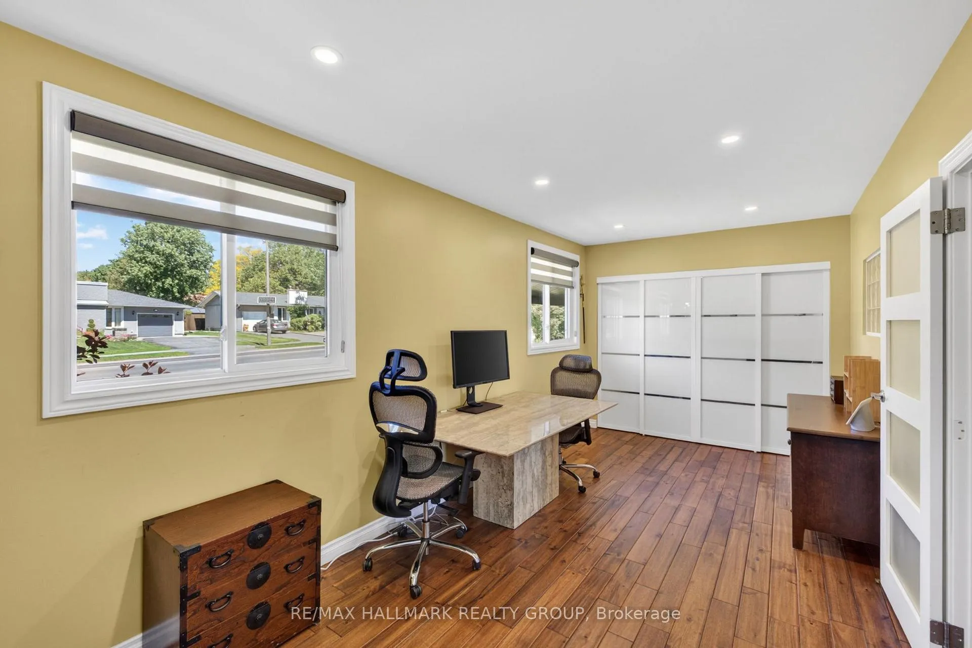 Photo 15 of 120 Abbeyhill Drive, Ottawa, Kanata - Glencairn/Hazeldean — HOMEH