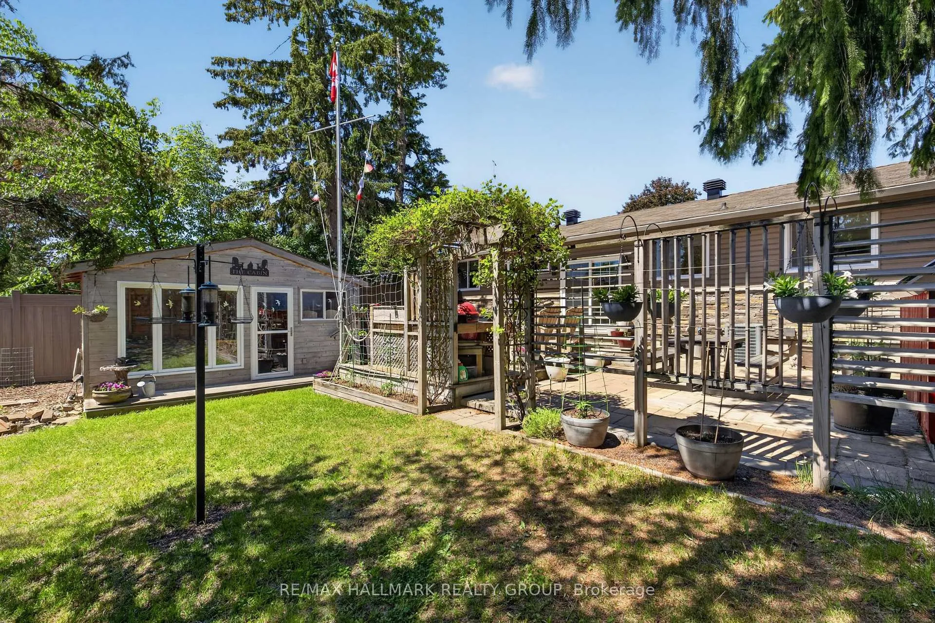 Photo 34 of 120 Abbeyhill Drive, Ottawa, Kanata - Glencairn/Hazeldean — HOMEH