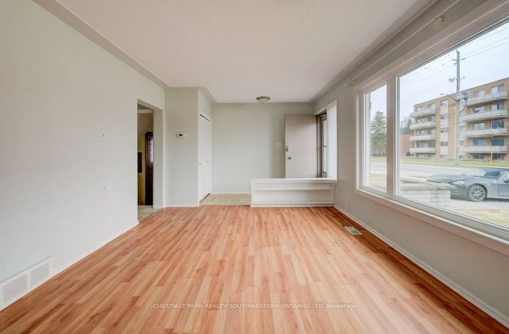 Photo 6 of 151 Franklin Street N, Kitchener, Stanley Park — HOMEH