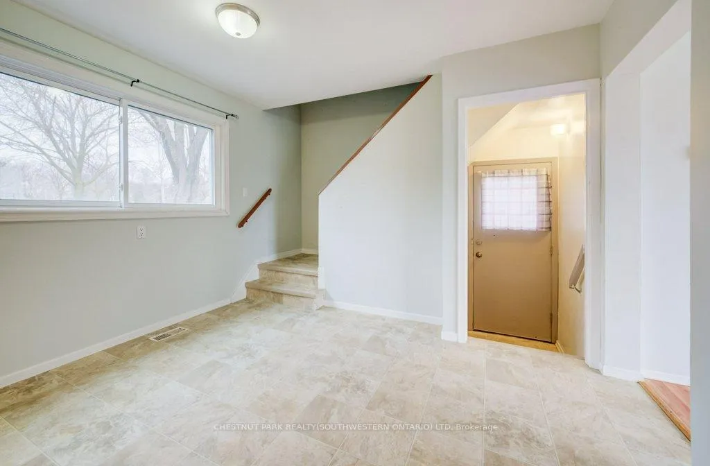 Photo 10 of 151 Franklin Street N, Kitchener, Stanley Park — HOMEH
