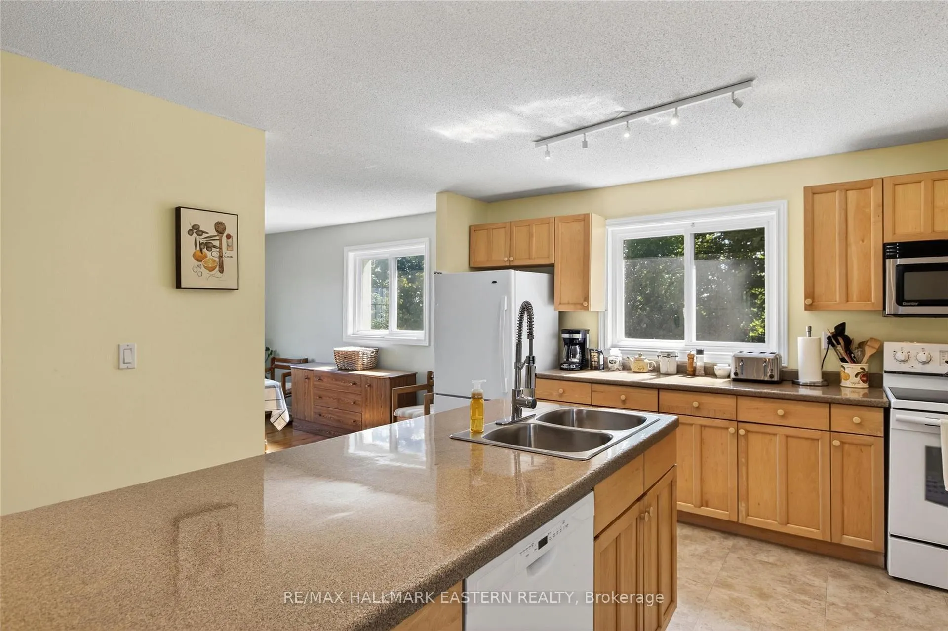Photo 12 of 794 Morton Line, Cavan Monaghan, Cavan Twp — HOMEH