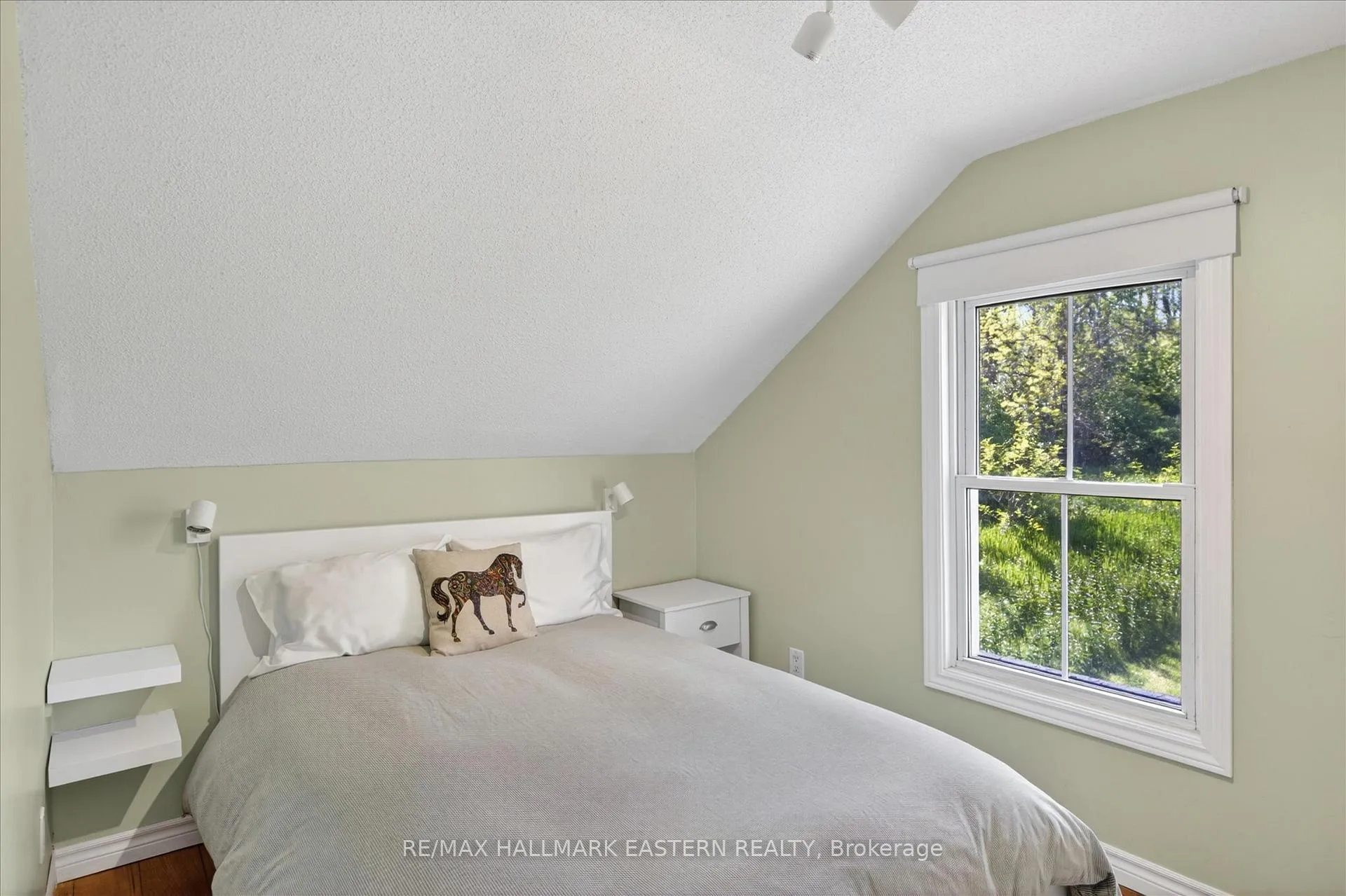 Photo 16 of 794 Morton Line, Cavan Monaghan, Cavan Twp — HOMEH