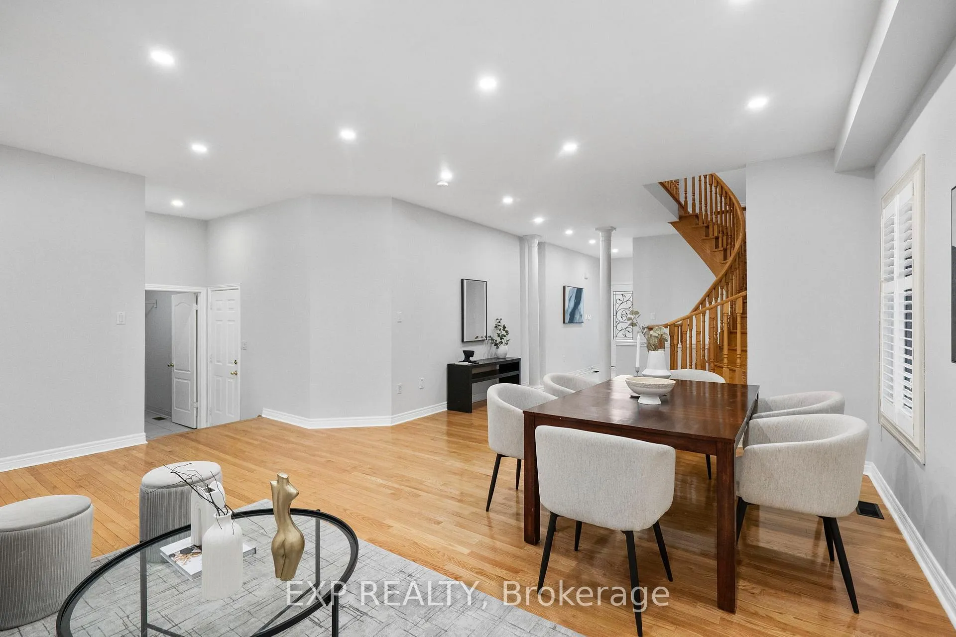 Photo 6 of 278 Williamson Road, Markham, Greensborough — HOMEH