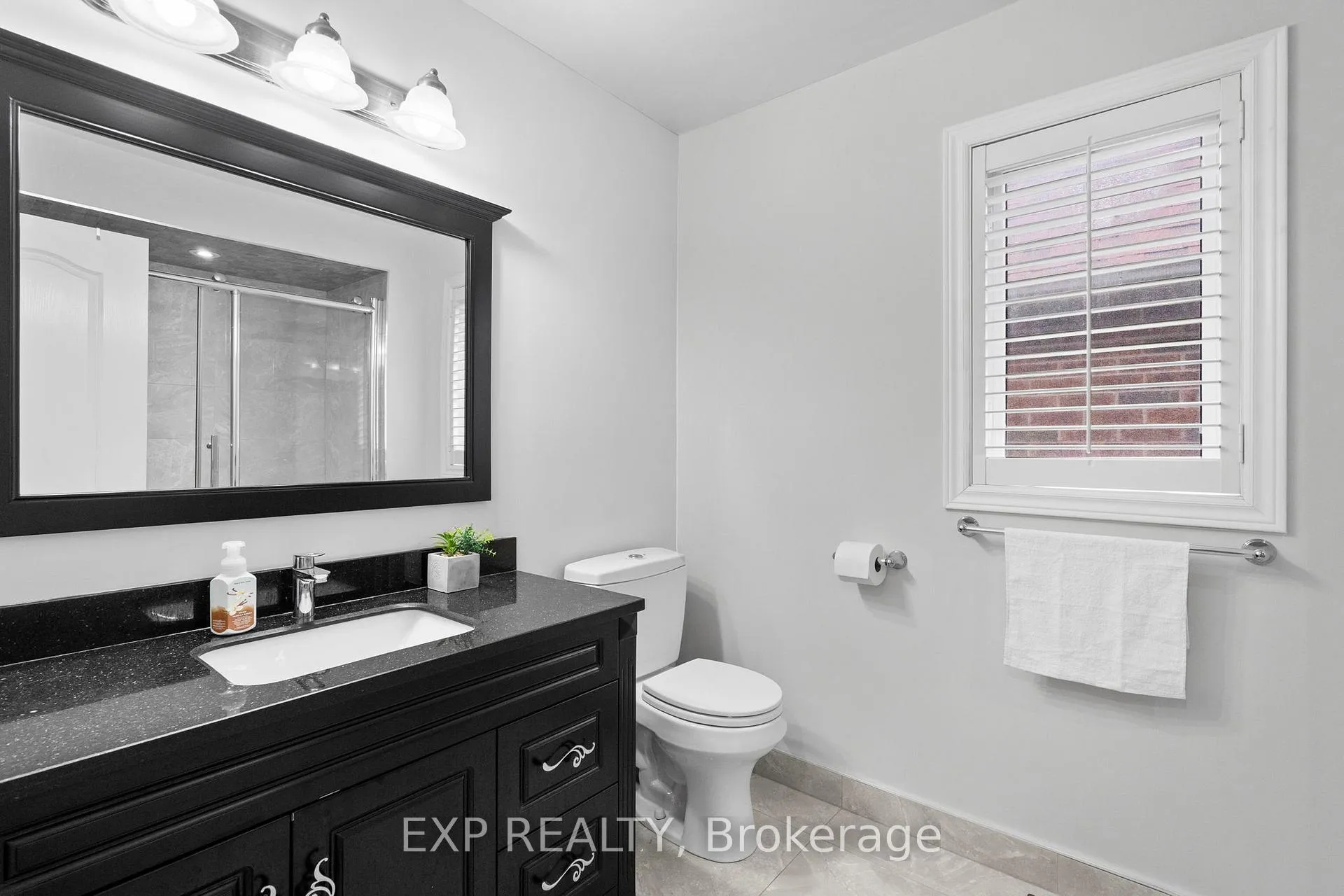Photo 23 of 278 Williamson Road, Markham, Greensborough — HOMEH