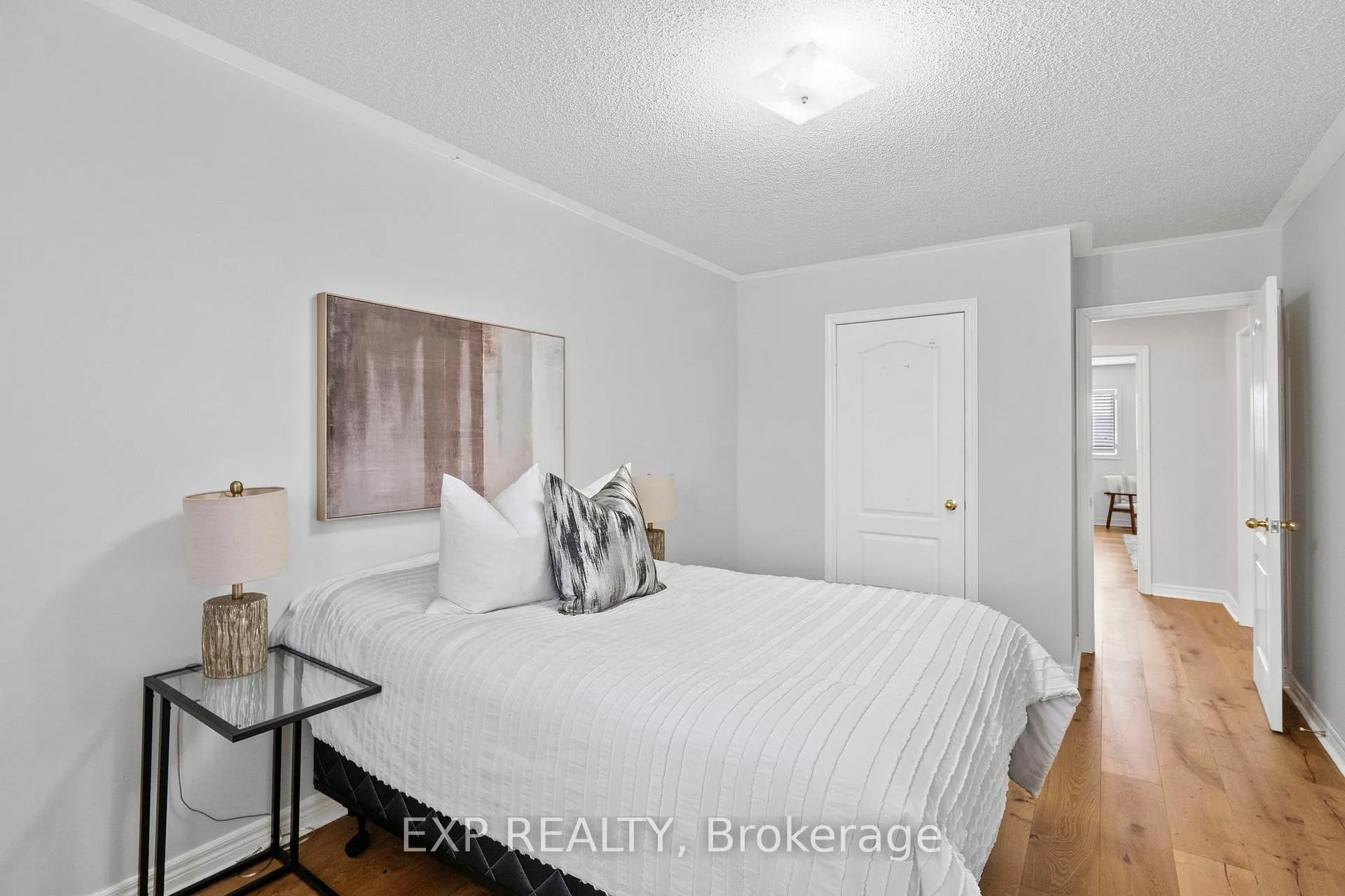 Photo 27 of 278 Williamson Road, Markham, Greensborough — HOMEH