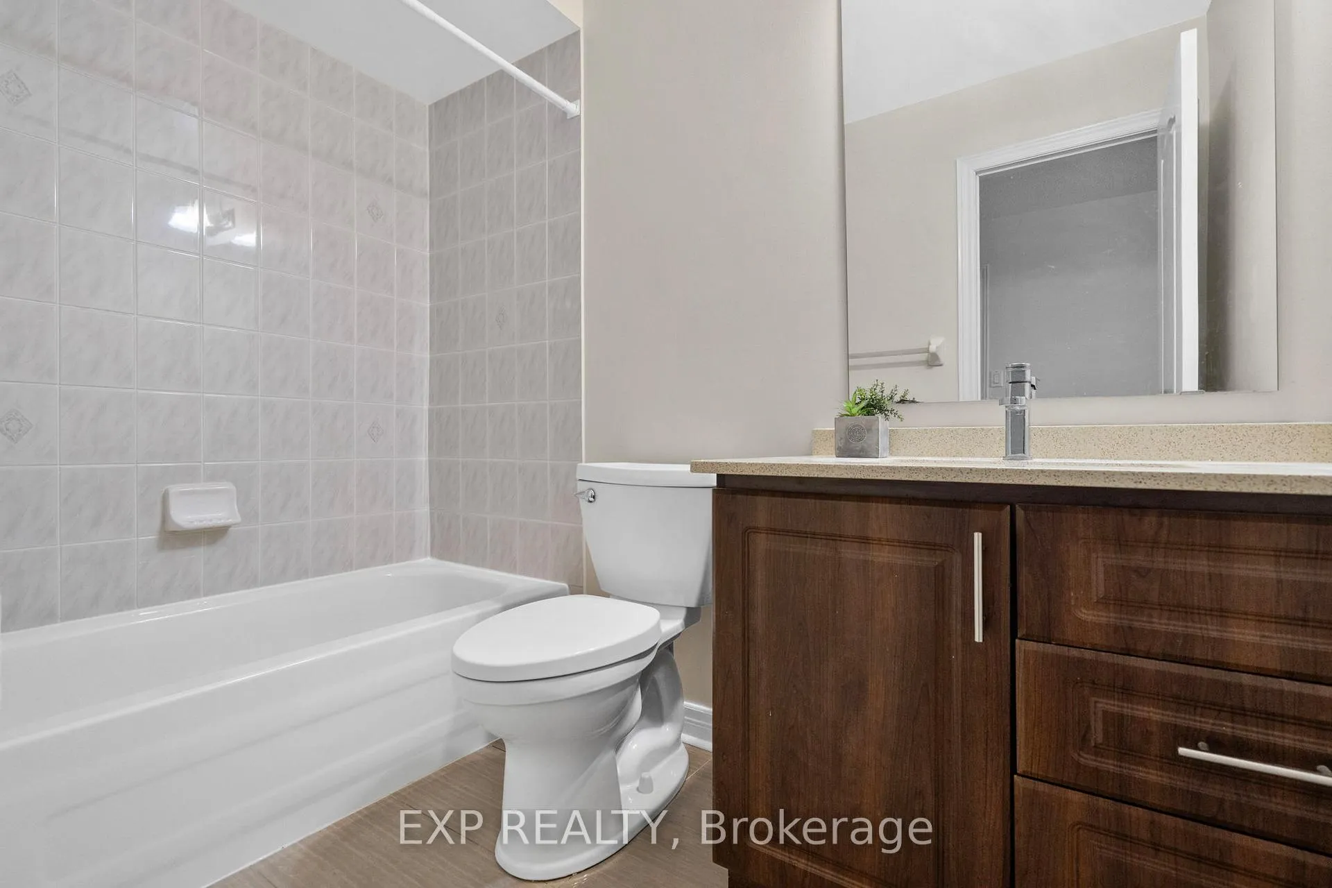 Photo 29 of 278 Williamson Road, Markham, Greensborough — HOMEH