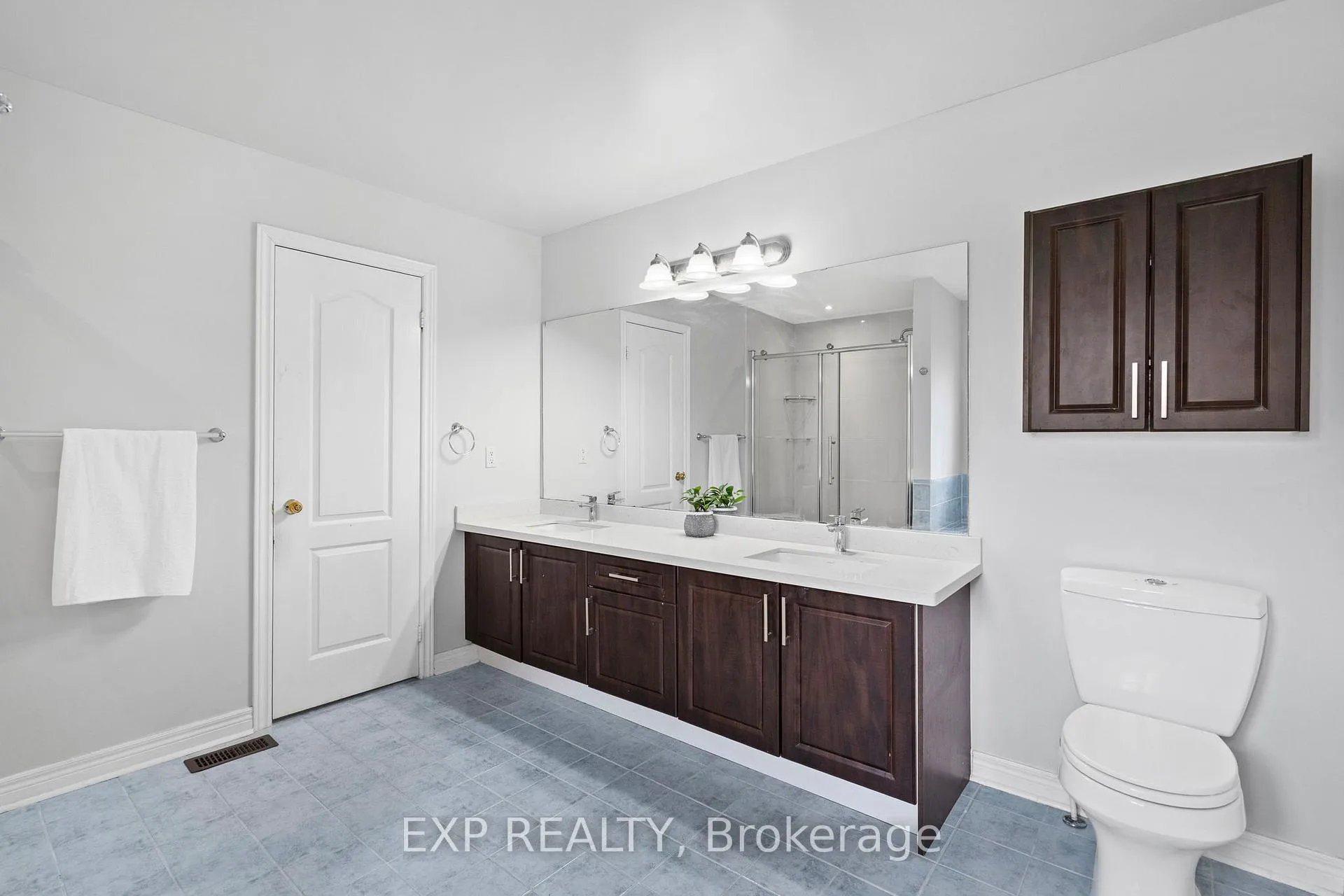 Photo 33 of 278 Williamson Road, Markham, Greensborough — HOMEH