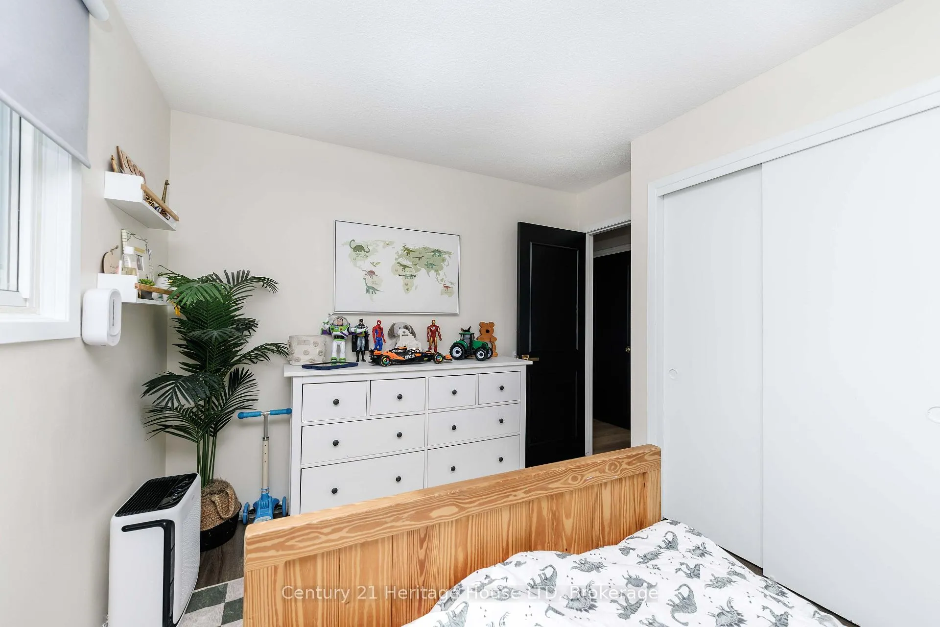 Photo 19 of 6046 Eldorado Avenue, Niagara Falls, West Wood — HOMEH