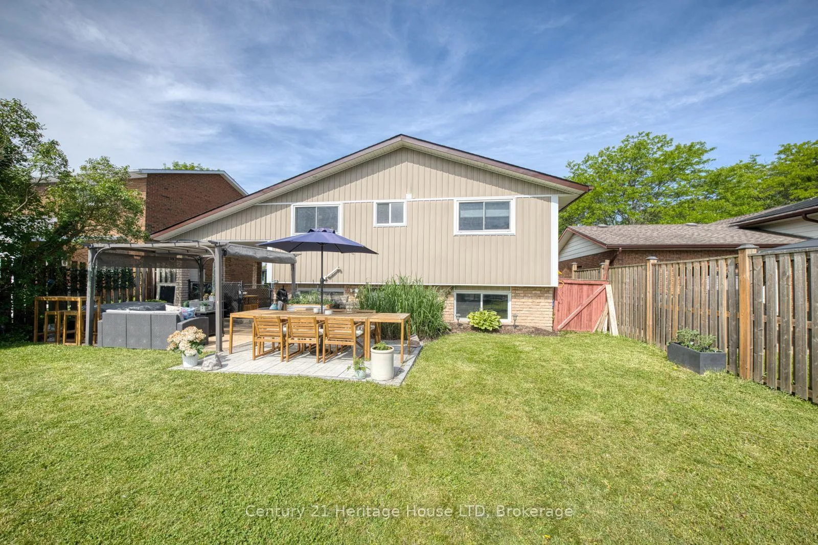 Photo 38 of 6046 Eldorado Avenue, Niagara Falls, West Wood — HOMEH