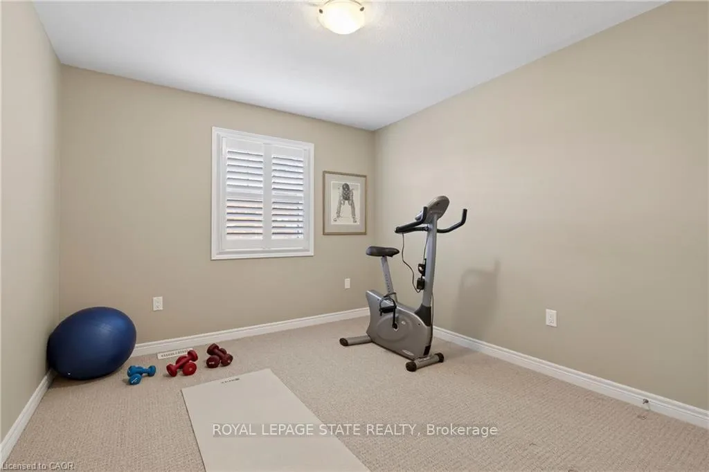 Photo 37 of 27 Black Walnut Crescent, Hamilton, Meadowlands — HOMEH