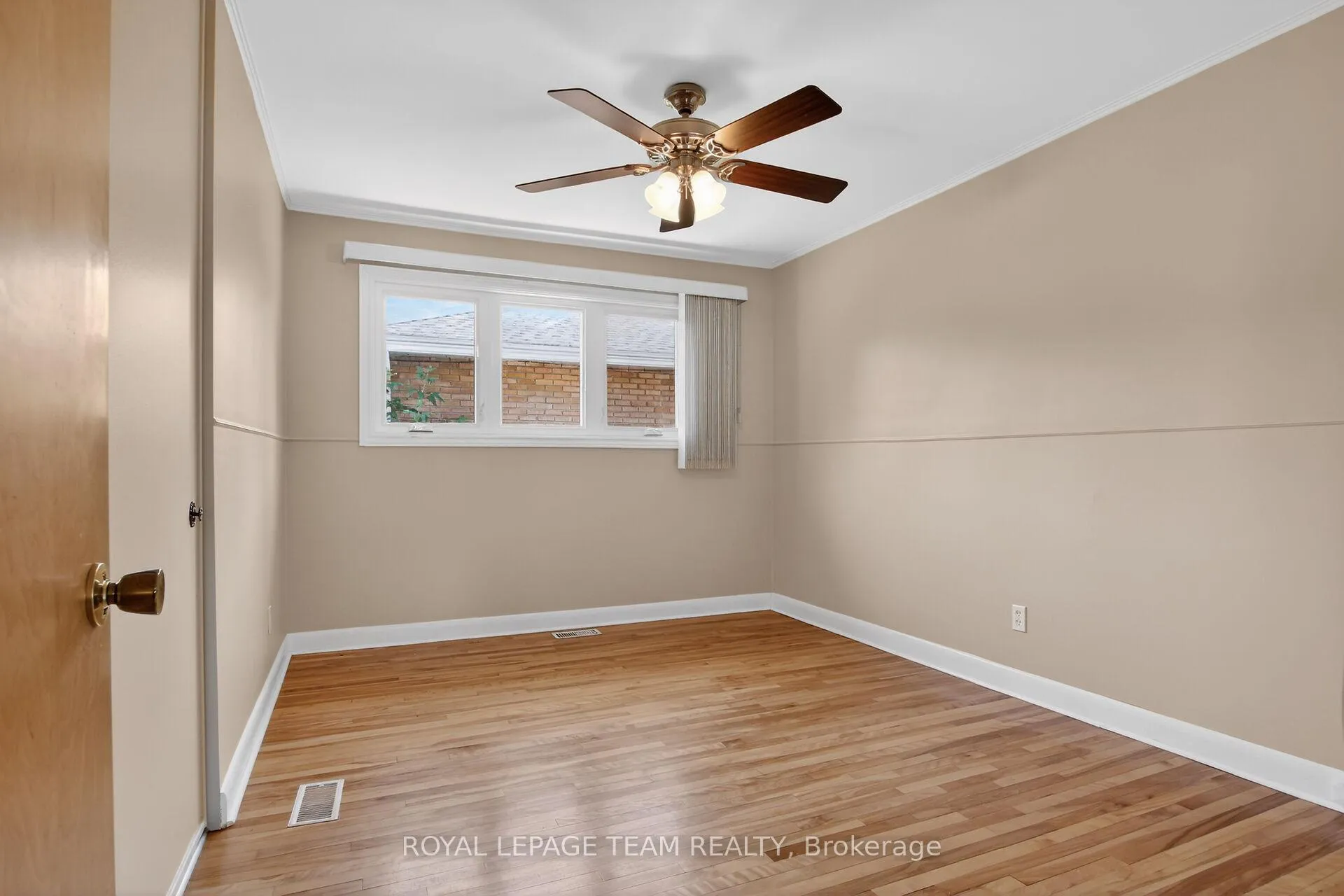 Photo 26 of 2390 Cheshire Road, Ottawa, Parkway Park — HOMEH