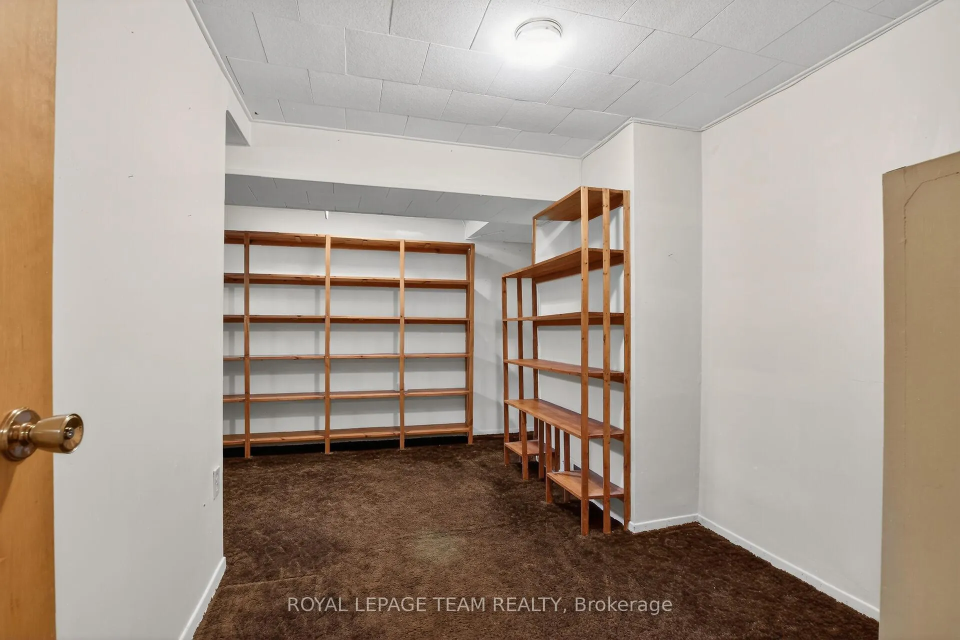 Photo 34 of 2390 Cheshire Road, Ottawa, Parkway Park — HOMEH