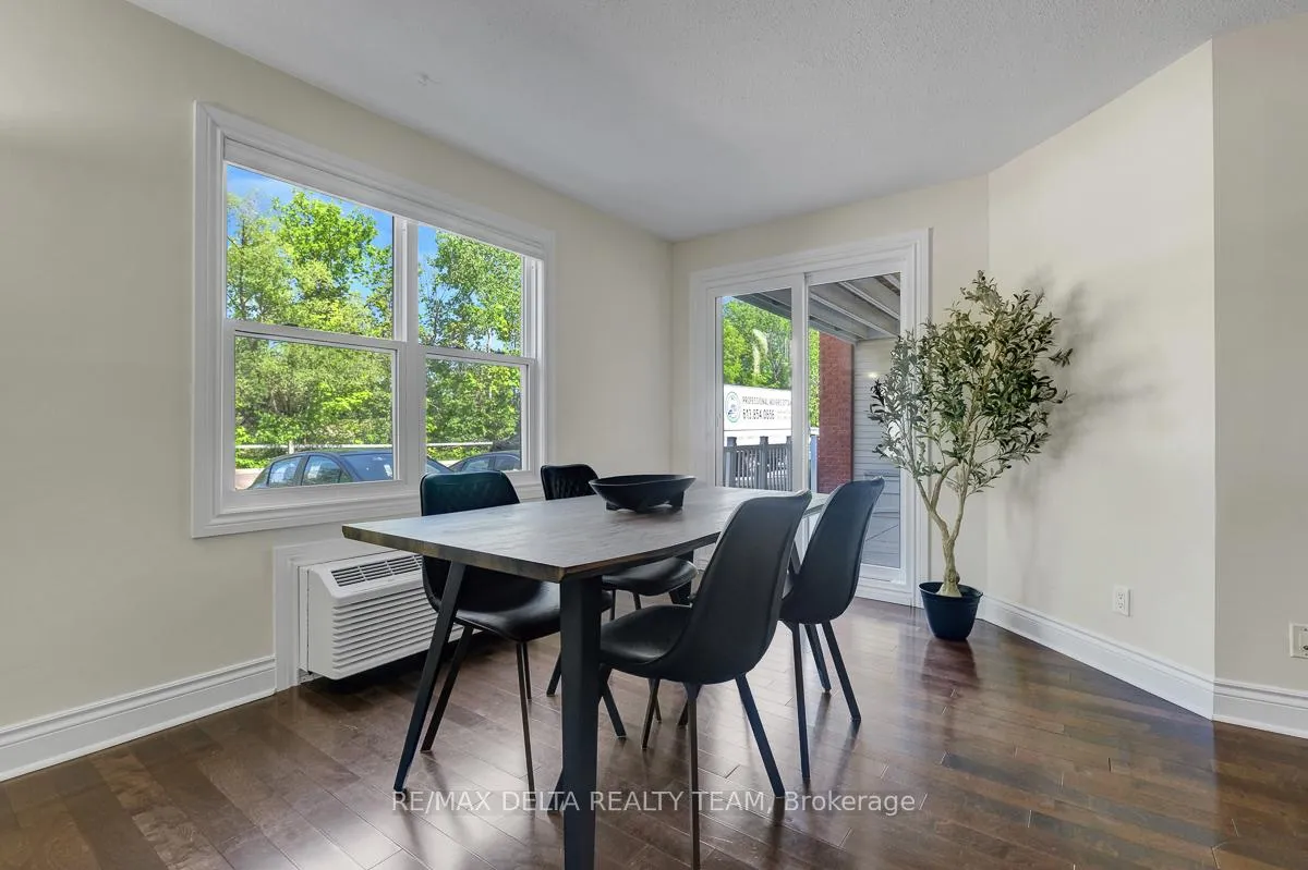 Photo 10 of Unit 107, 1099 Cadboro Road, Ottawa, Carson Grove — HOMEH