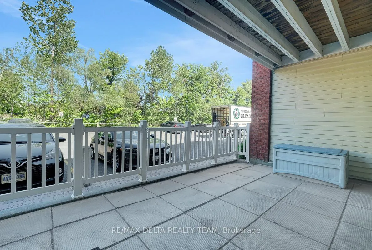 Photo 24 of Unit 107, 1099 Cadboro Road, Ottawa, Carson Grove — HOMEH