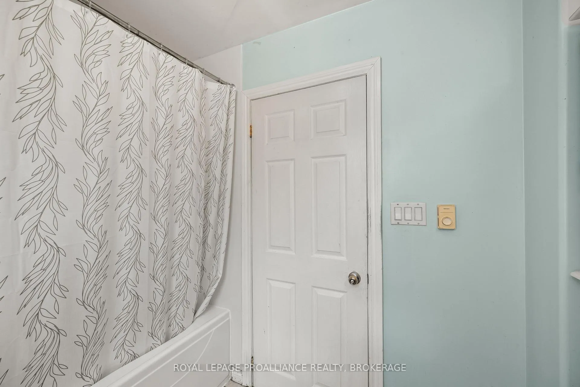Photo 20 of 3734 Battersea Road, Frontenac, Frontenac South — HOMEH