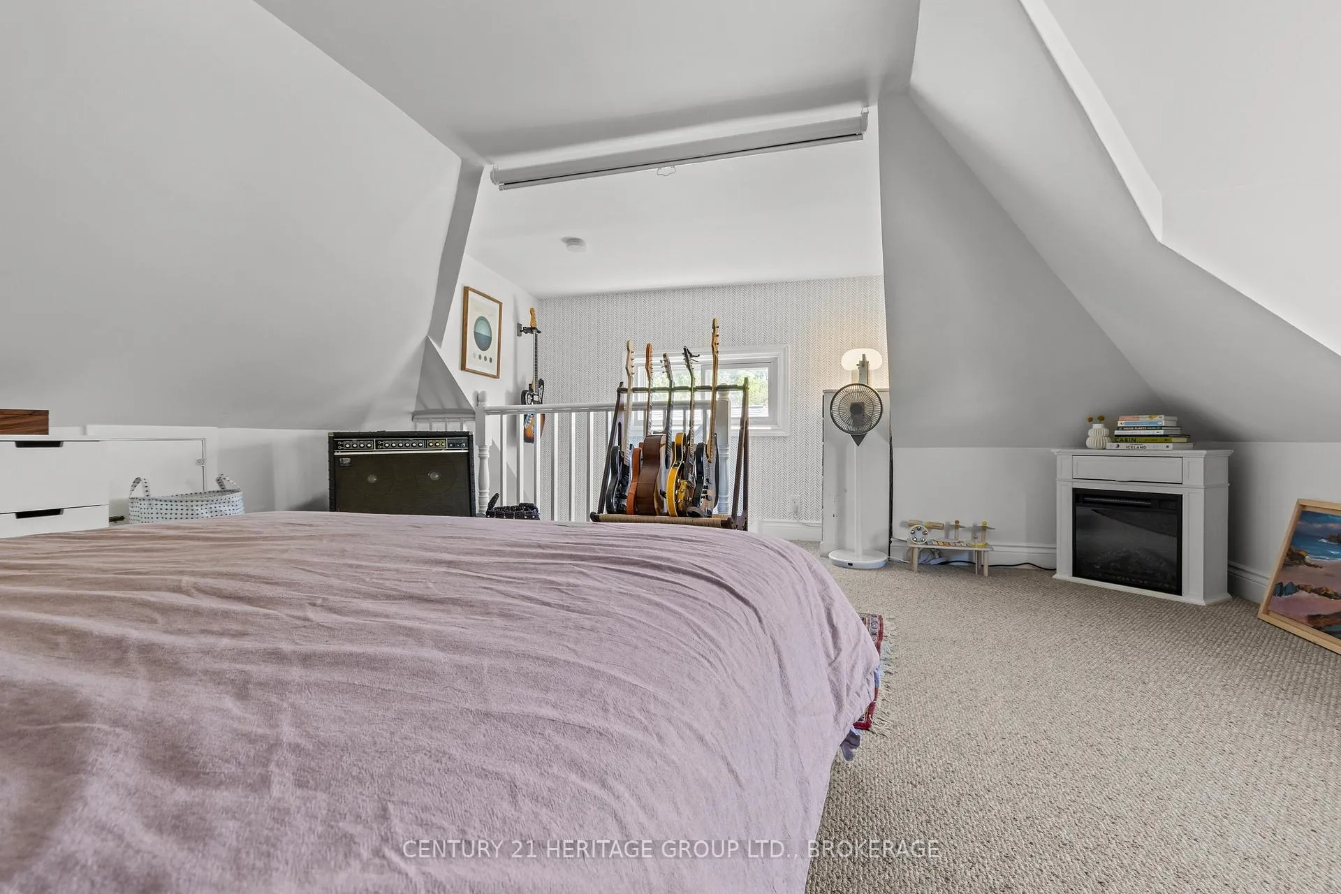 Photo 16 of 198 Raglan Road, Kingston, East of Sir John A. Blvd — HOMEH